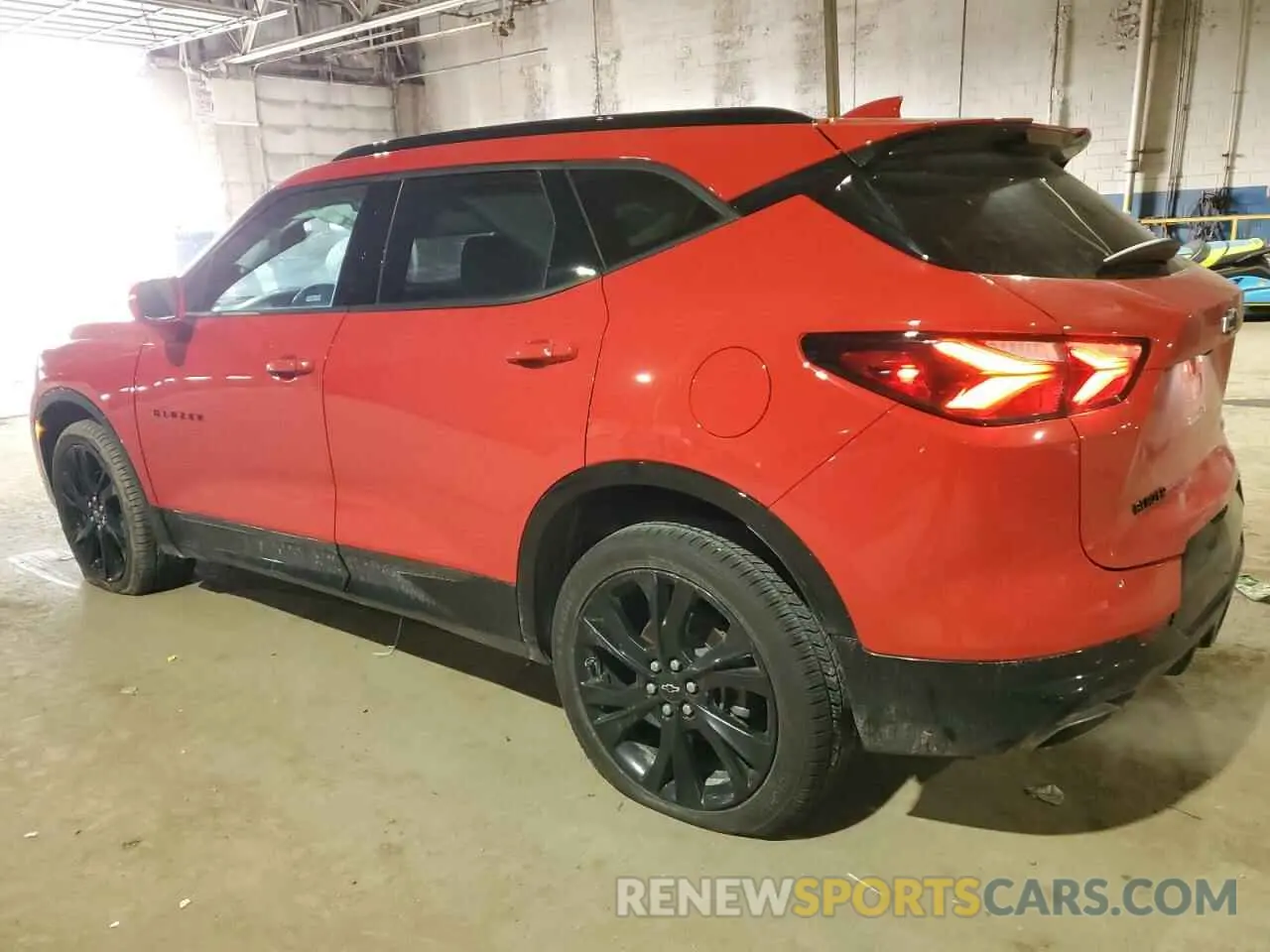 2 Photograph of a damaged car 3GNKBERSXKS697832 CHEVROLET BLAZER 2019