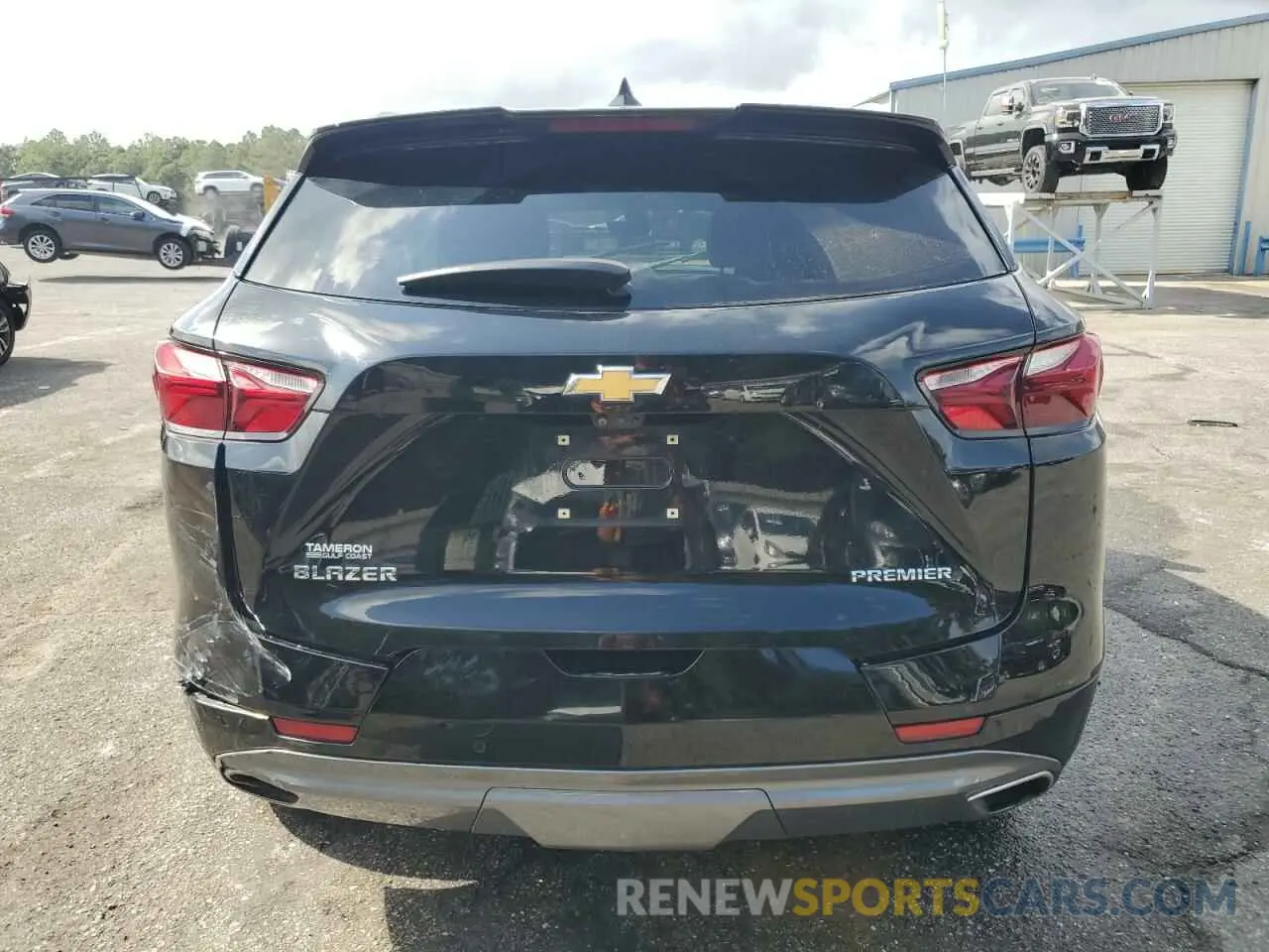 6 Photograph of a damaged car 3GNKBFRS4KS690347 CHEVROLET BLAZER 2019