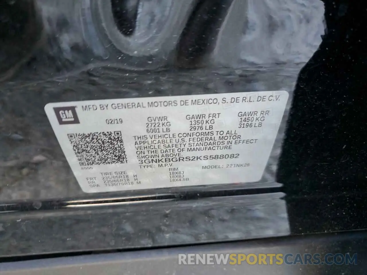 13 Photograph of a damaged car 3GNKBGRS2KS588082 CHEVROLET BLAZER 2019