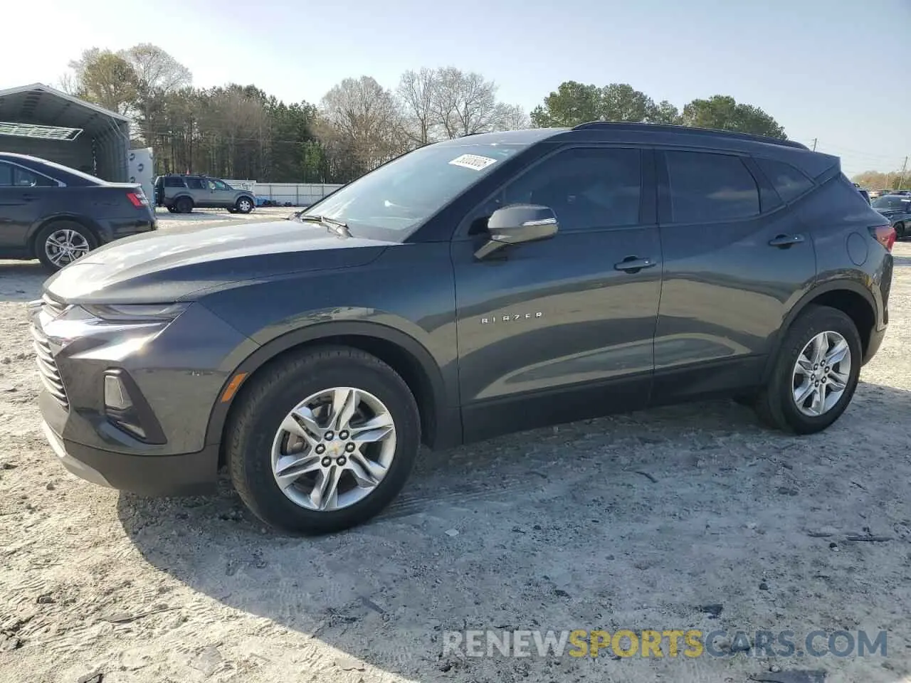 1 Photograph of a damaged car 3GNKBGRS2KS612333 CHEVROLET BLAZER 2019