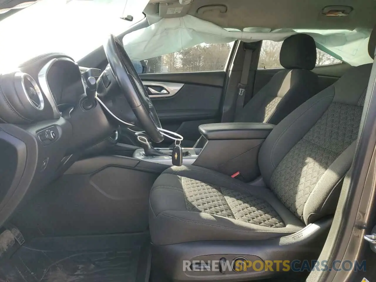 7 Photograph of a damaged car 3GNKBGRS2KS612333 CHEVROLET BLAZER 2019