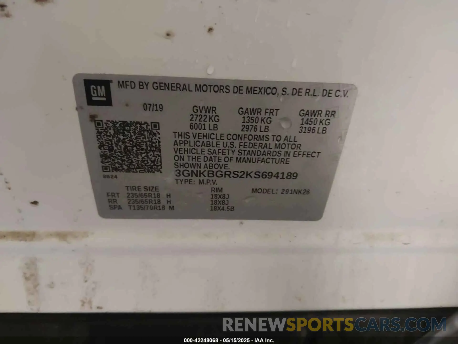 9 Photograph of a damaged car 3GNKBGRS2KS694189 CHEVROLET BLAZER 2019