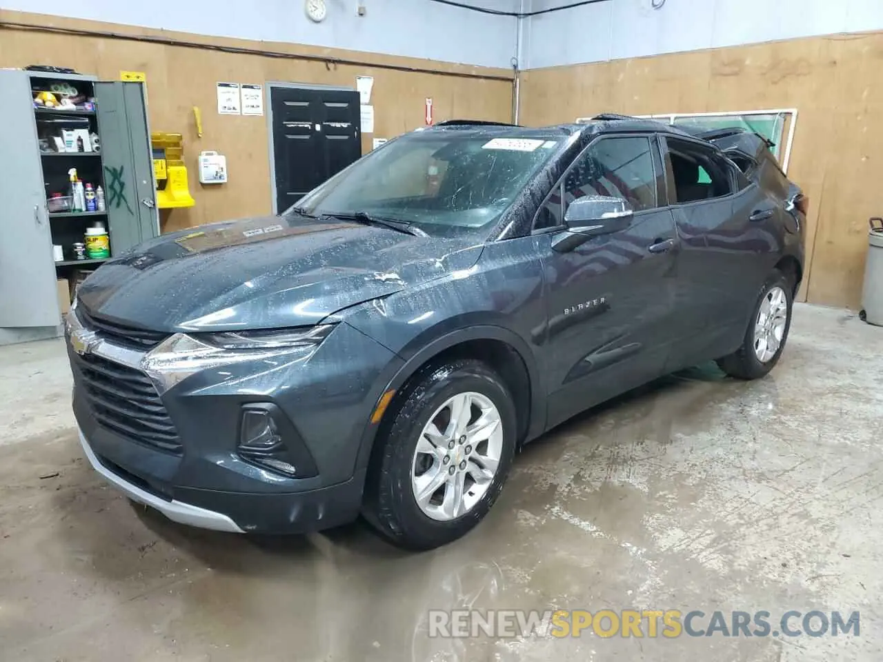 1 Photograph of a damaged car 3GNKBGRS3KS653585 CHEVROLET BLAZER 2019