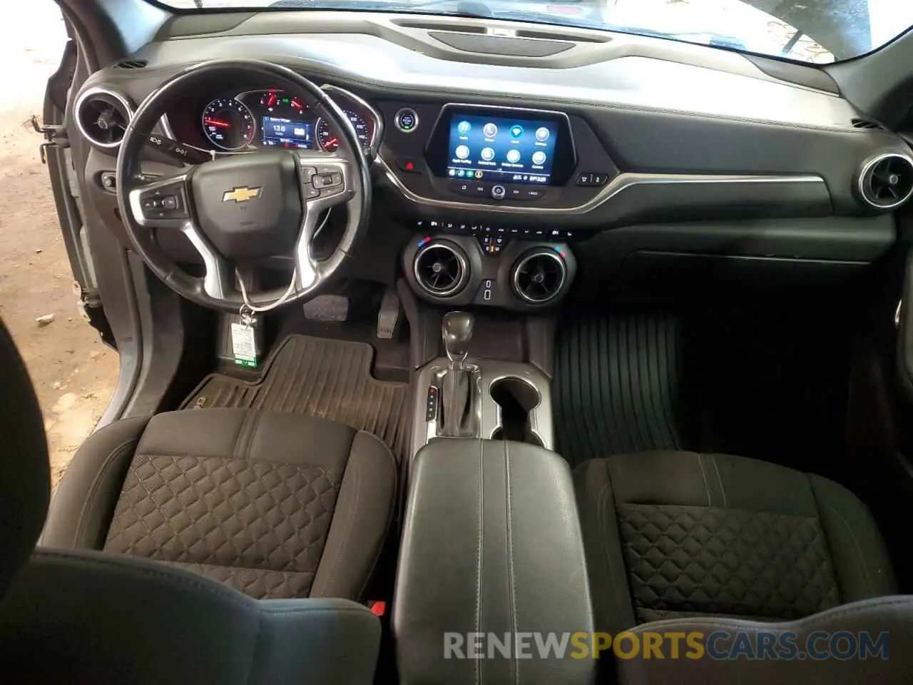 8 Photograph of a damaged car 3GNKBGRS3KS664957 CHEVROLET BLAZER 2019