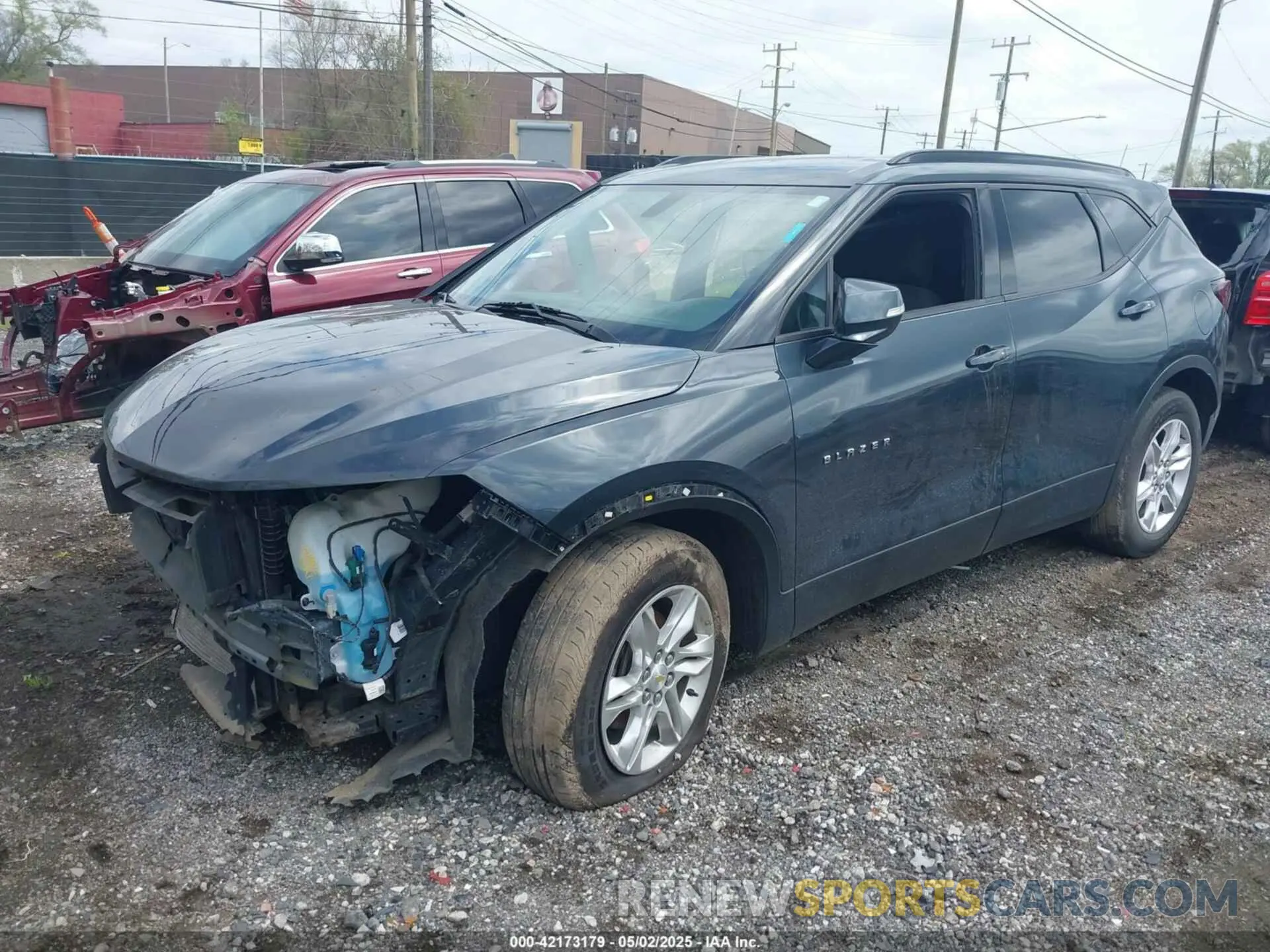 2 Photograph of a damaged car 3GNKBGRS5KS636688 CHEVROLET BLAZER 2019