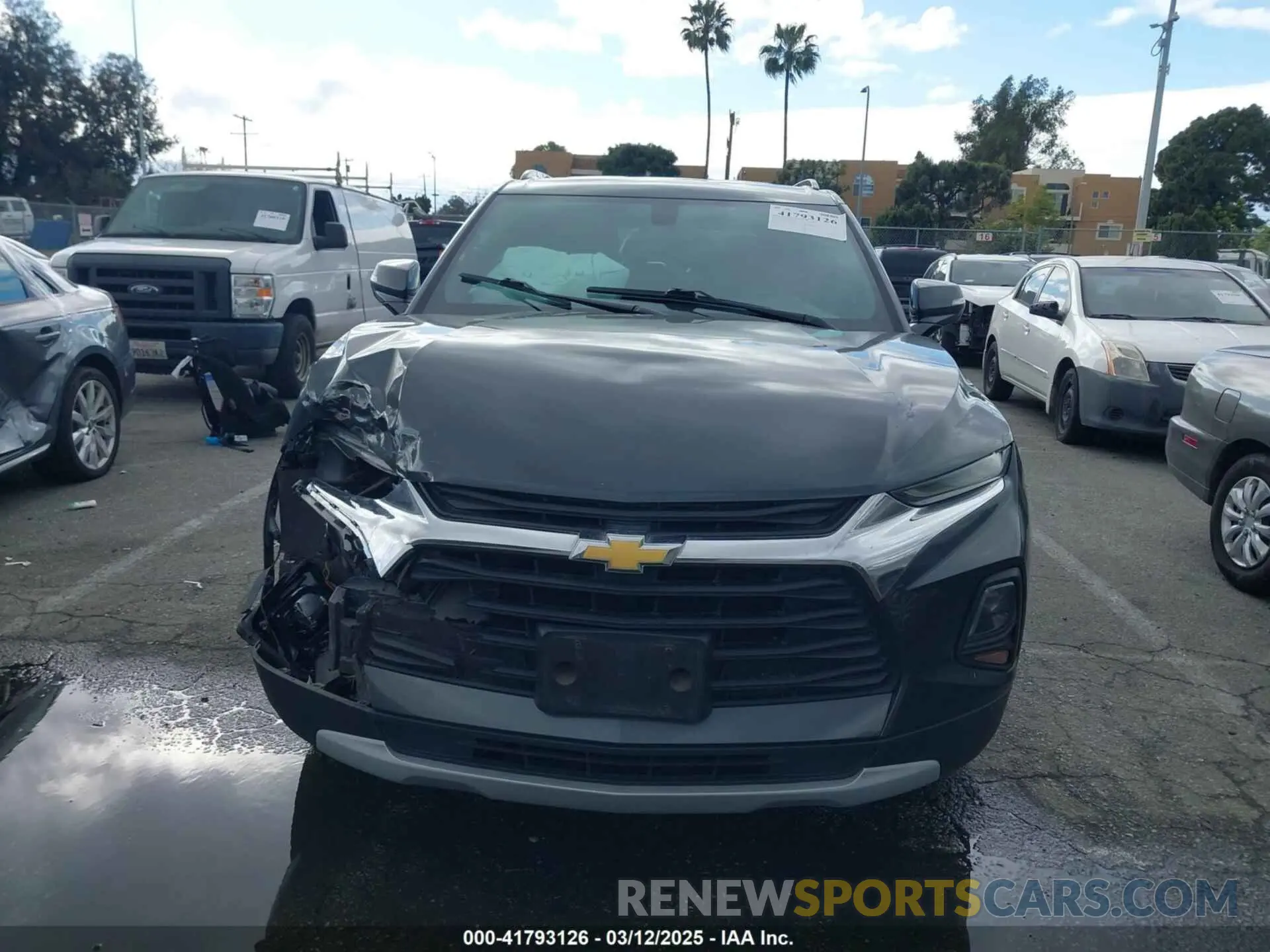 12 Photograph of a damaged car 3GNKBGRS6KS682367 CHEVROLET BLAZER 2019