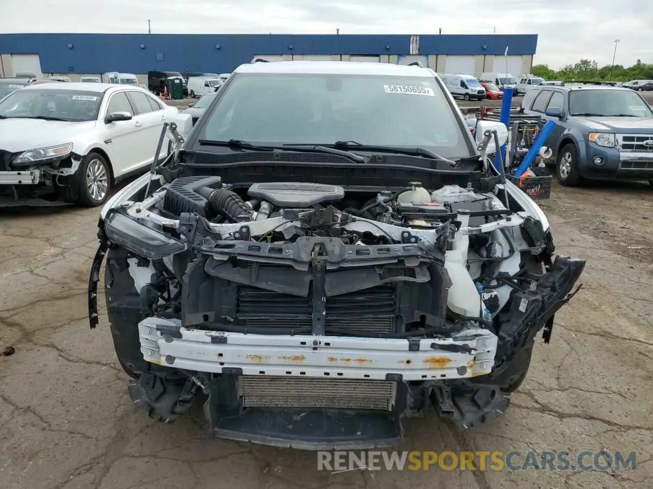 5 Photograph of a damaged car 3GNKBGRS8KS574574 CHEVROLET BLAZER 2019