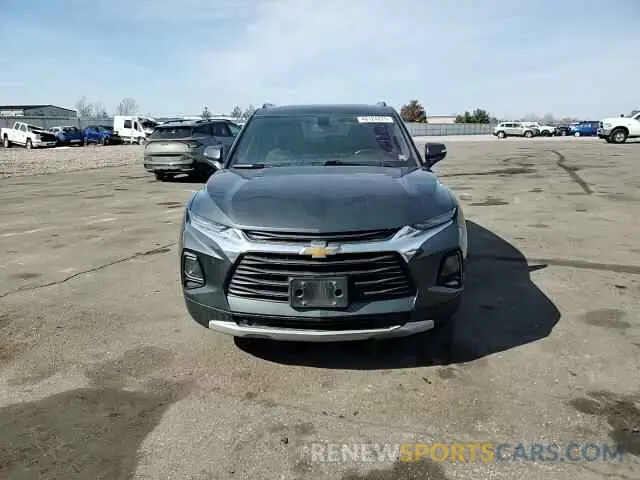 11 Photograph of a damaged car 3GNKBGRS8KS585235 CHEVROLET BLAZER 2019