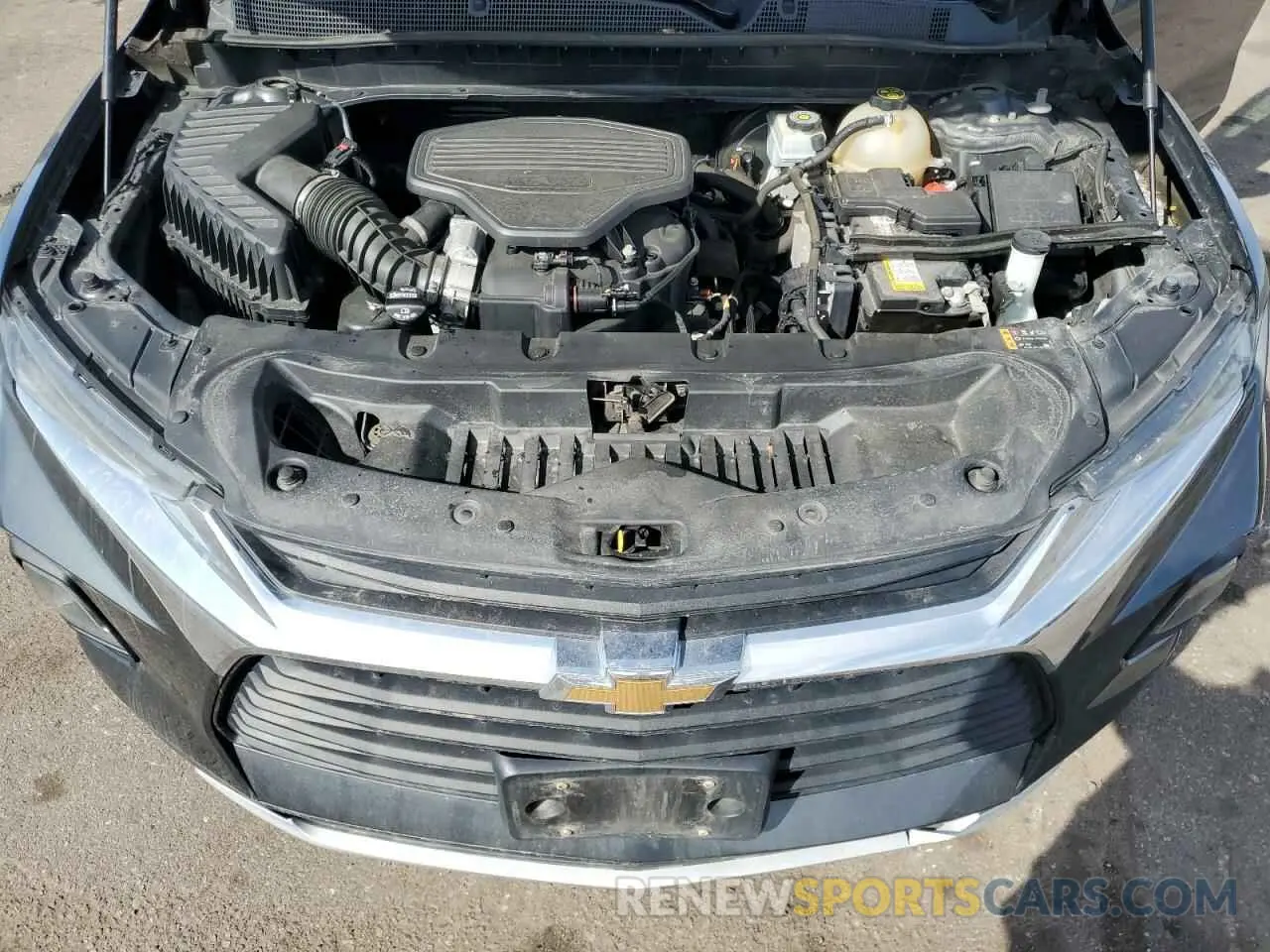14 Photograph of a damaged car 3GNKBGRS8KS585235 CHEVROLET BLAZER 2019