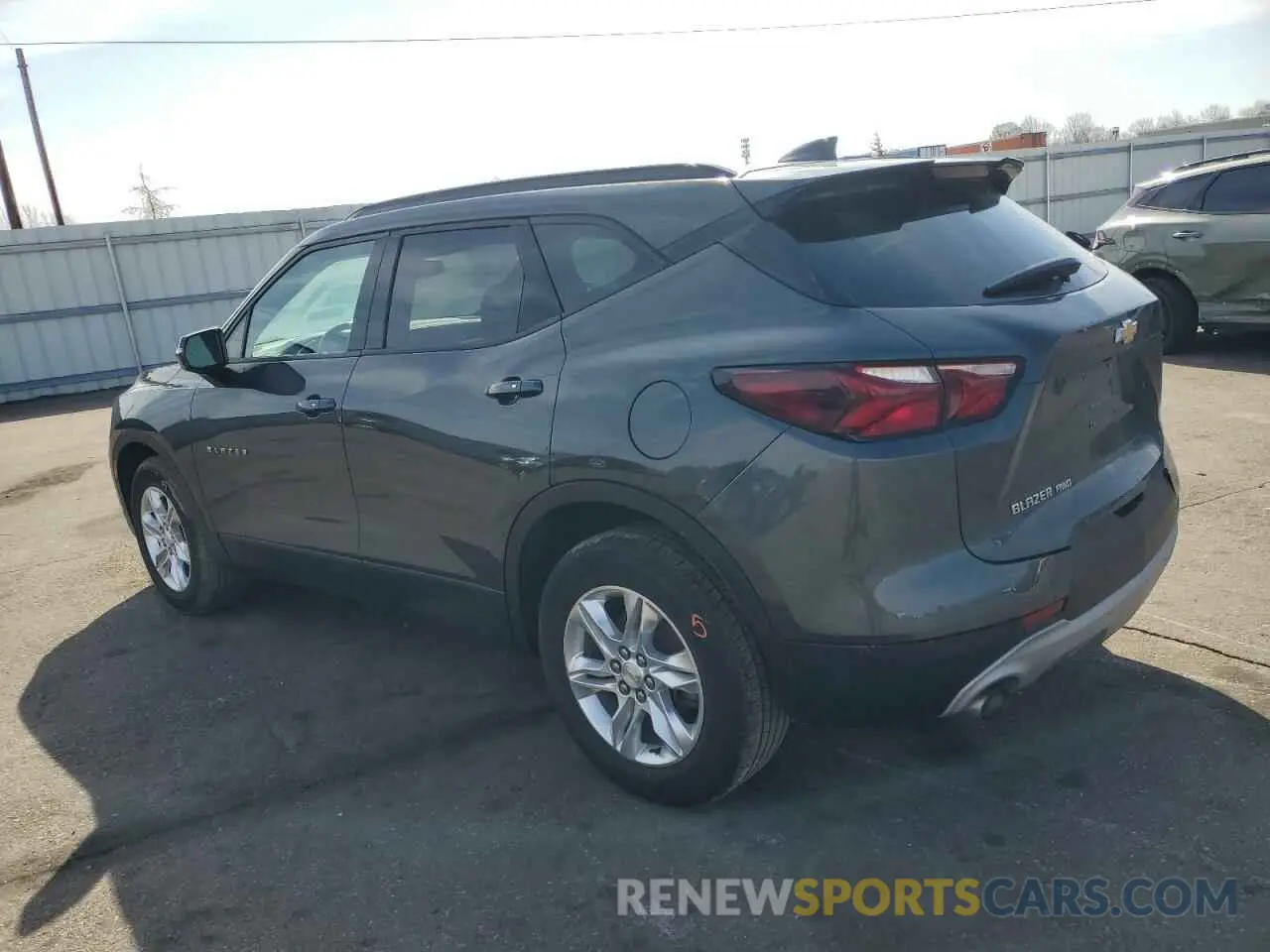 2 Photograph of a damaged car 3GNKBGRS8KS585235 CHEVROLET BLAZER 2019