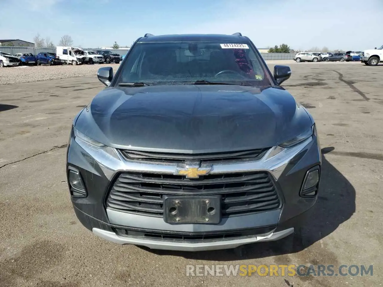 5 Photograph of a damaged car 3GNKBGRS8KS585235 CHEVROLET BLAZER 2019