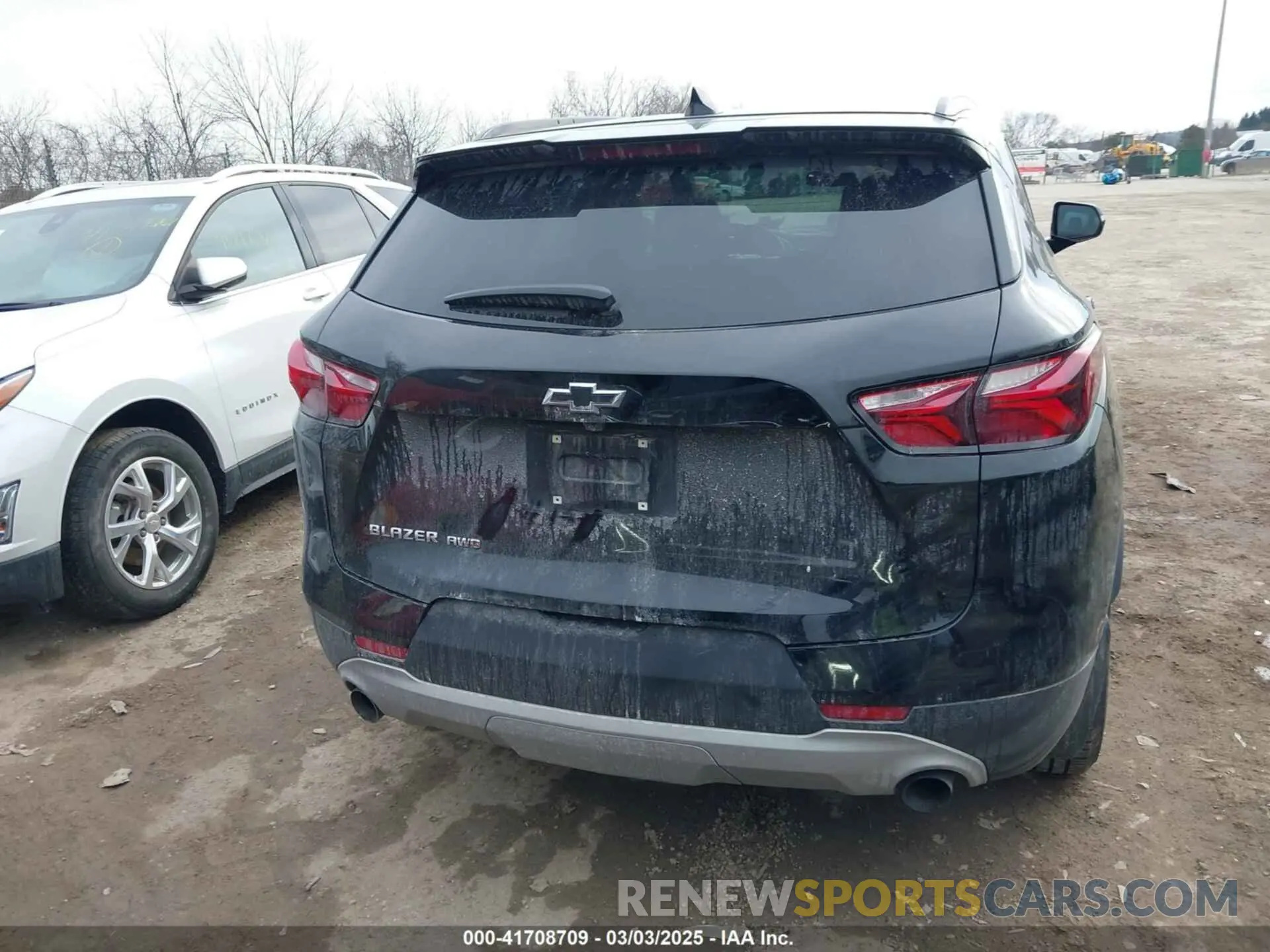 16 Photograph of a damaged car 3GNKBGRS8KS642727 CHEVROLET BLAZER 2019