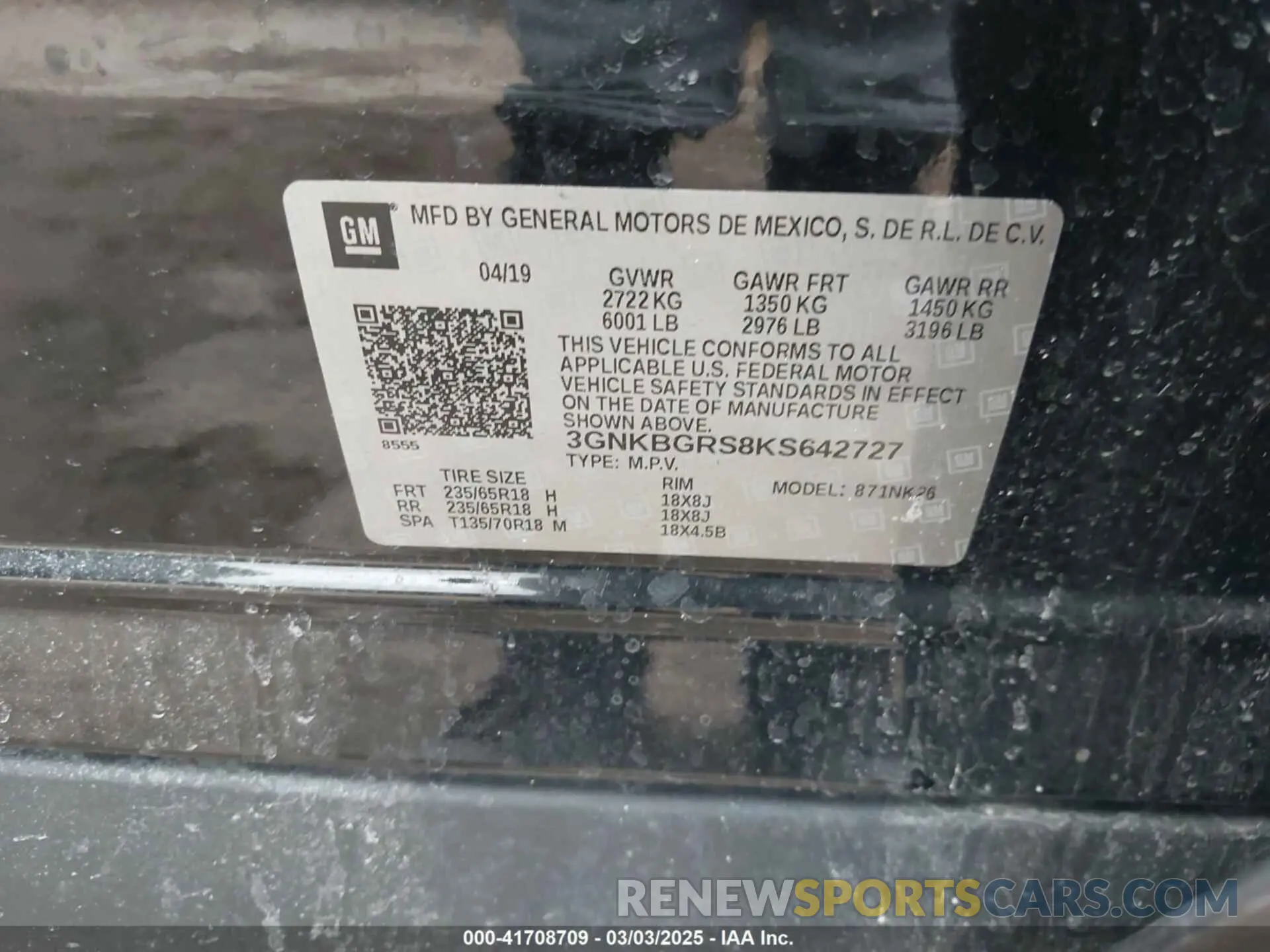 9 Photograph of a damaged car 3GNKBGRS8KS642727 CHEVROLET BLAZER 2019