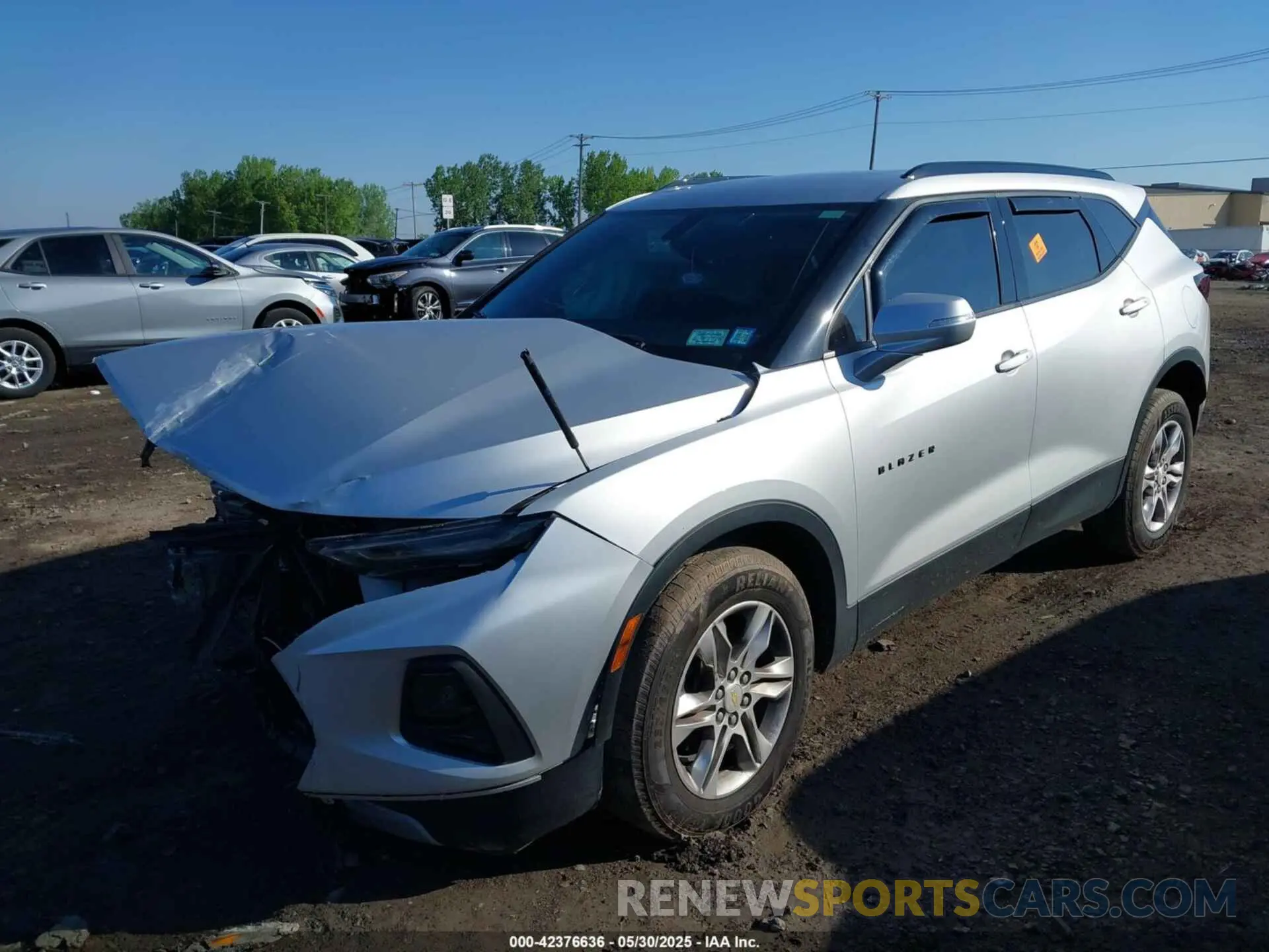 2 Photograph of a damaged car 3GNKBGRS8KS698196 CHEVROLET BLAZER 2019