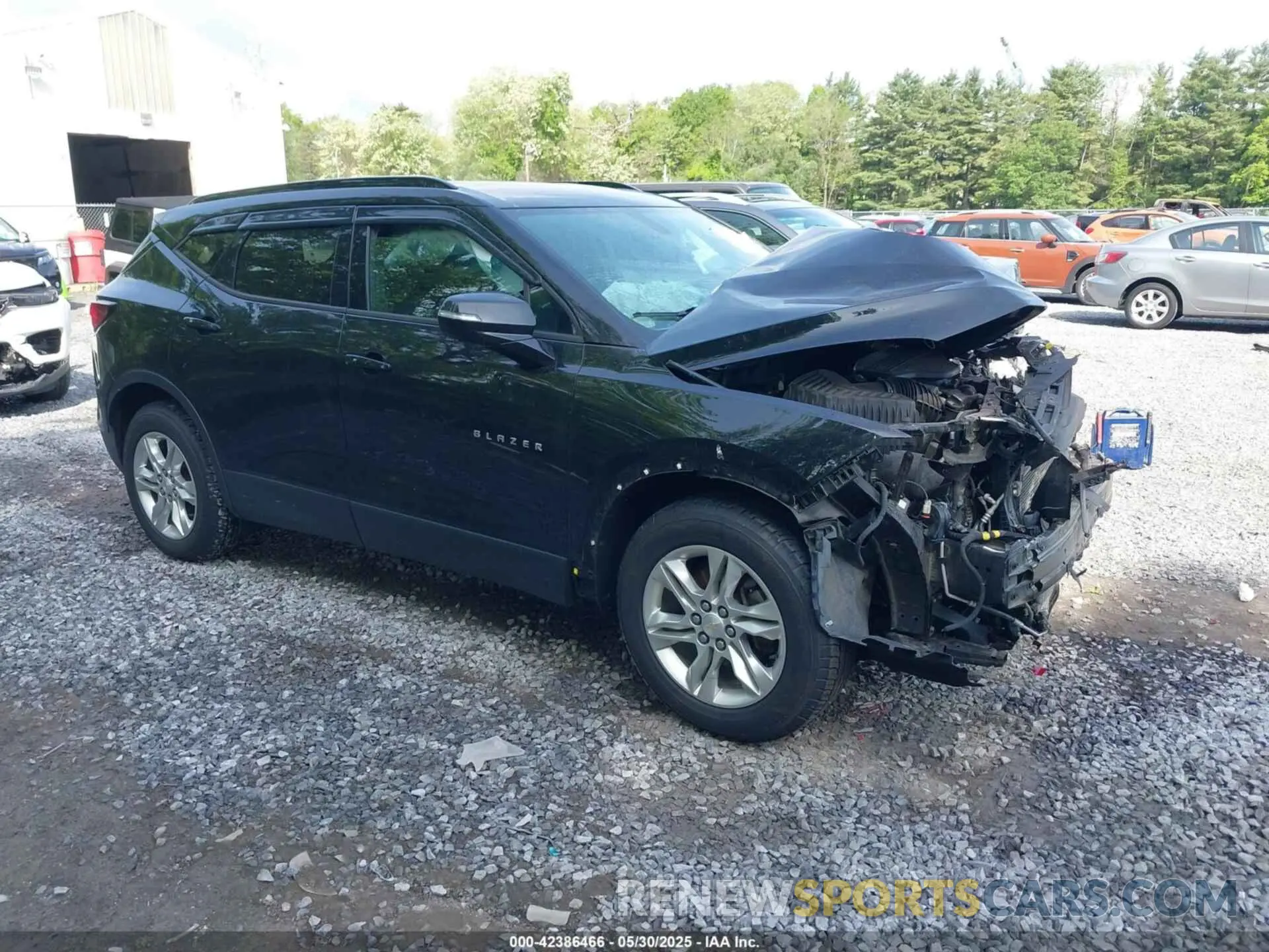 1 Photograph of a damaged car 3GNKBGRSXKS676491 CHEVROLET BLAZER 2019
