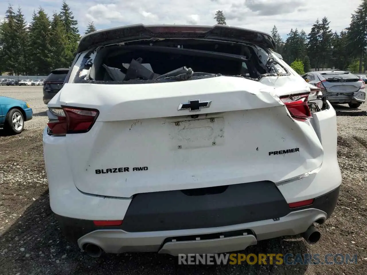 6 Photograph of a damaged car 3GNKBGRSXKS686308 CHEVROLET BLAZER 2019