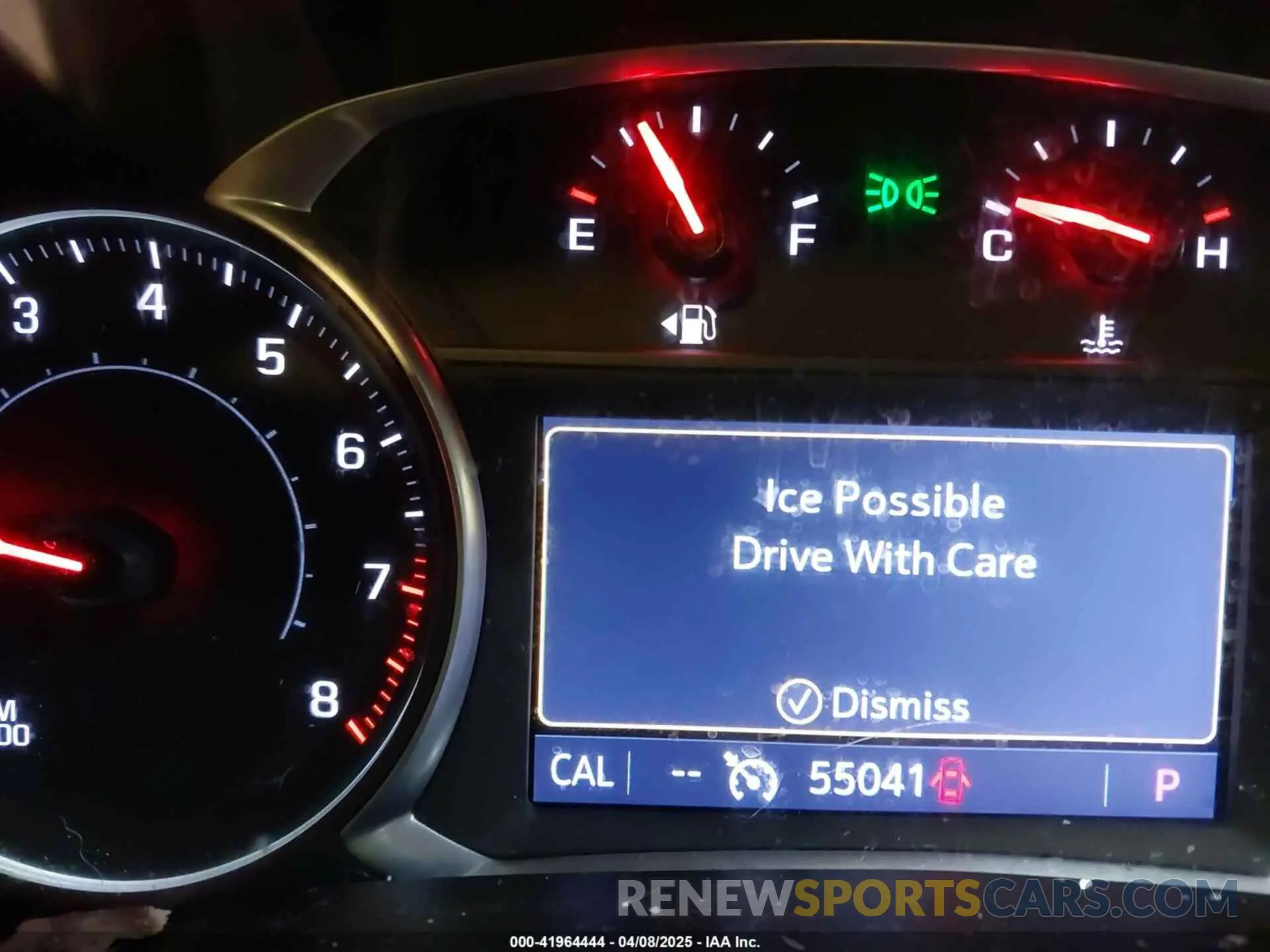 15 Photograph of a damaged car 3GNKBHRS0KS667854 CHEVROLET BLAZER 2019