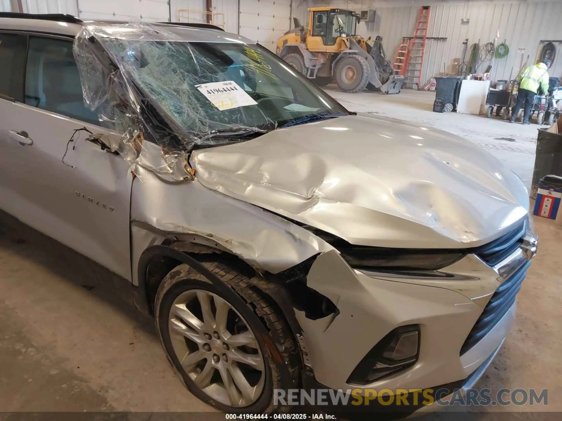 6 Photograph of a damaged car 3GNKBHRS0KS667854 CHEVROLET BLAZER 2019