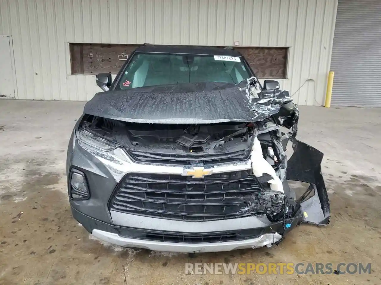 5 Photograph of a damaged car 3GNKBHRS2KS692027 CHEVROLET BLAZER 2019