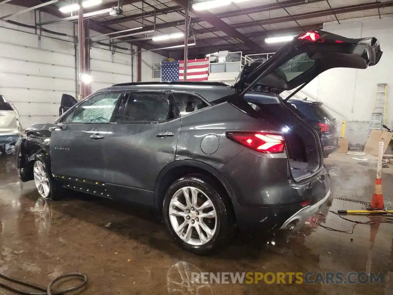 2 Photograph of a damaged car 3GNKBHRS4KS622948 CHEVROLET BLAZER 2019