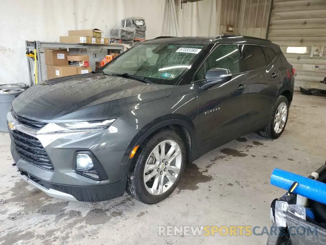 1 Photograph of a damaged car 3GNKBHRS6KS652985 CHEVROLET BLAZER 2019
