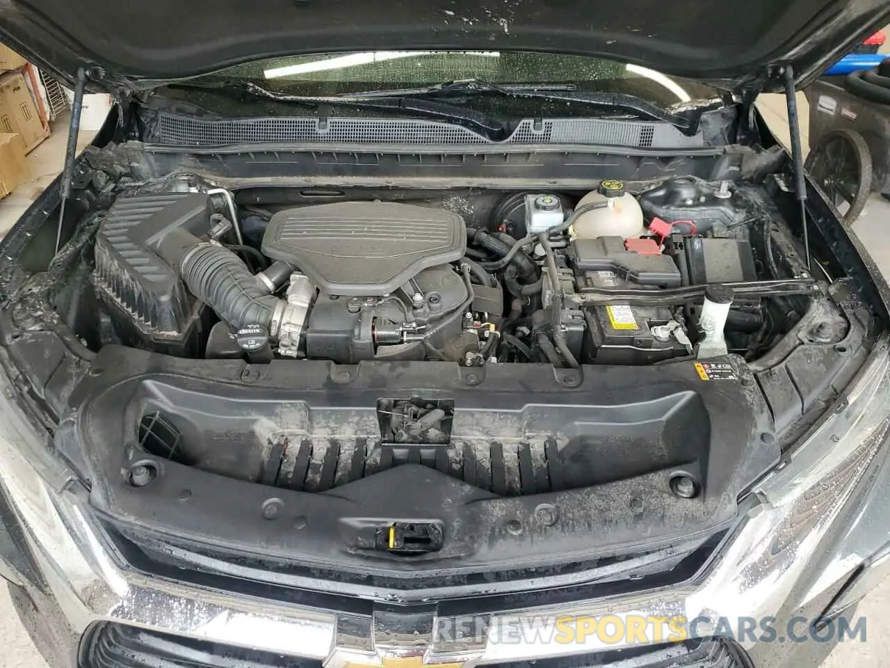 12 Photograph of a damaged car 3GNKBHRS6KS652985 CHEVROLET BLAZER 2019