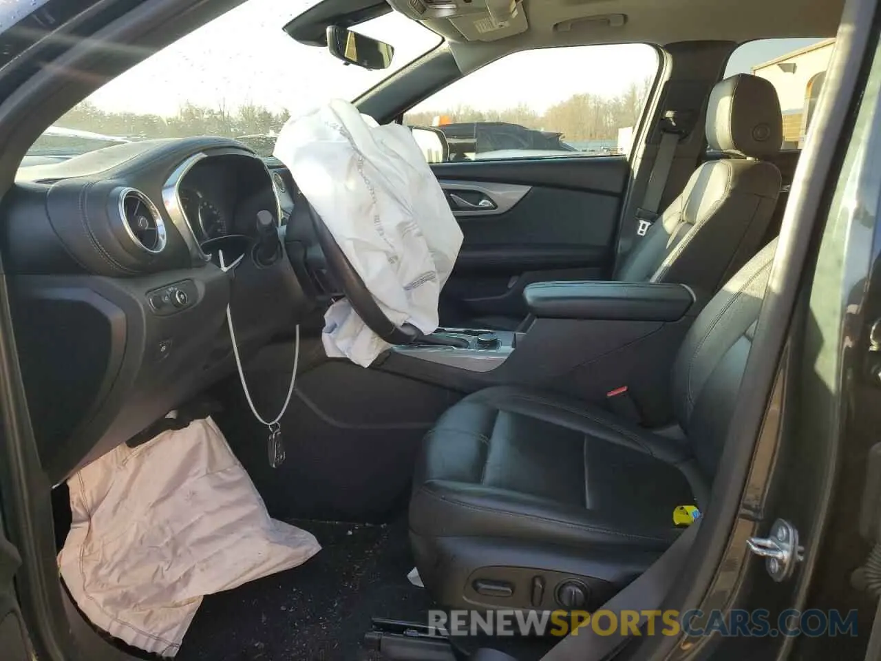 7 Photograph of a damaged car 3GNKBHRS9KS589803 CHEVROLET BLAZER 2019