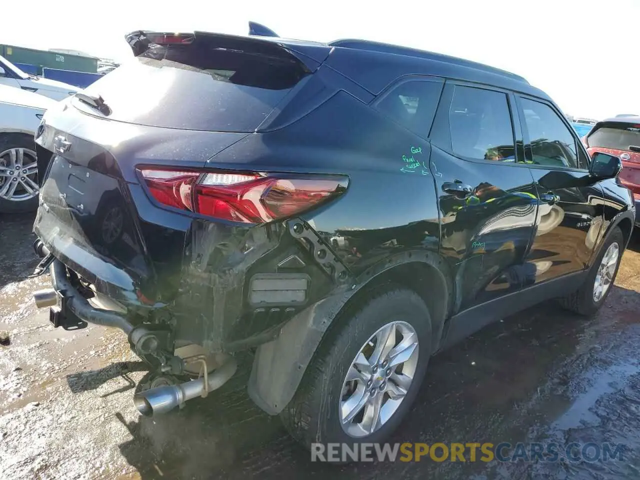 3 Photograph of a damaged car 3GNKBHRS9KS700320 CHEVROLET BLAZER 2019