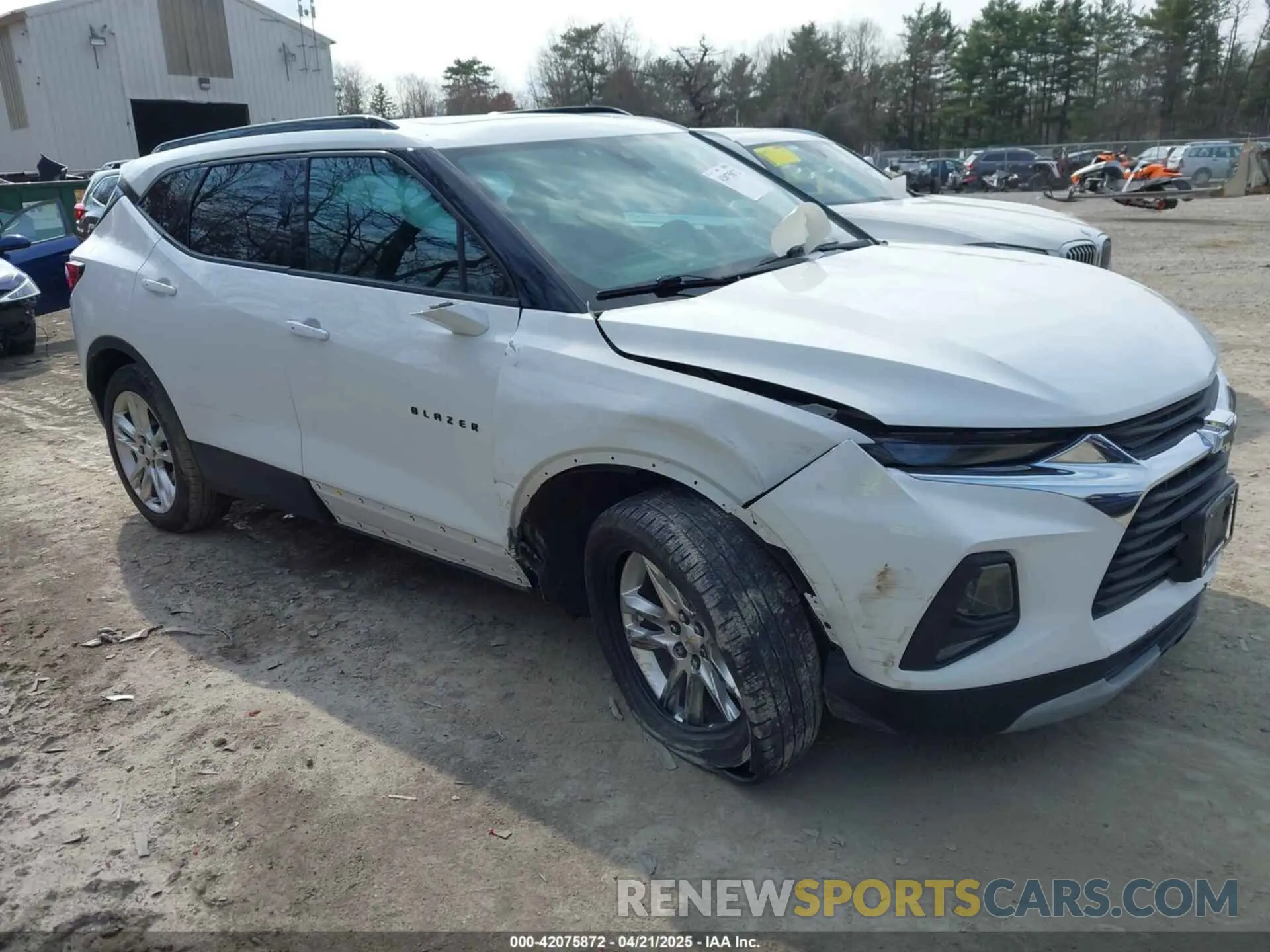 1 Photograph of a damaged car 3GNKBHRSXKS591317 CHEVROLET BLAZER 2019
