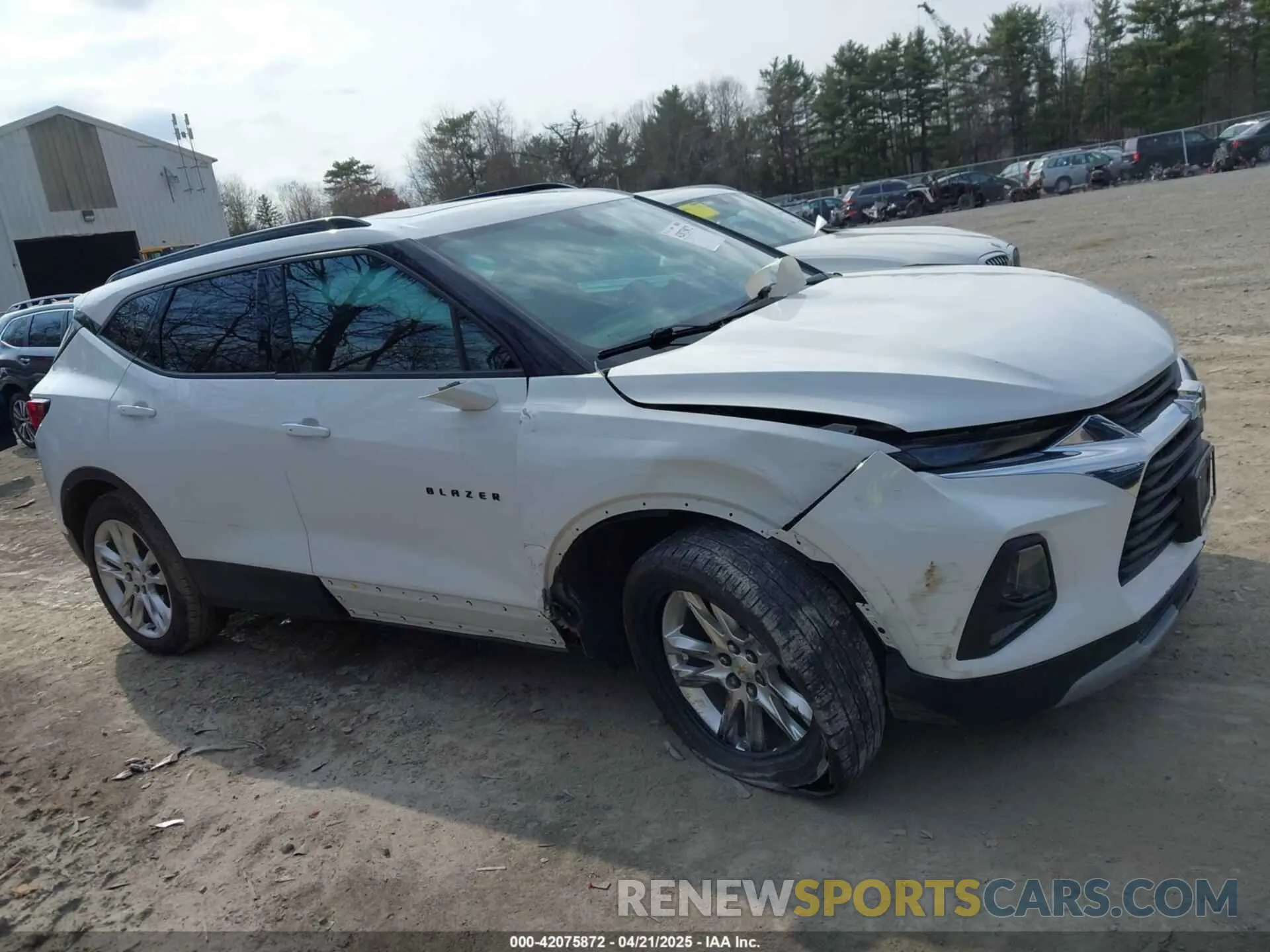 13 Photograph of a damaged car 3GNKBHRSXKS591317 CHEVROLET BLAZER 2019