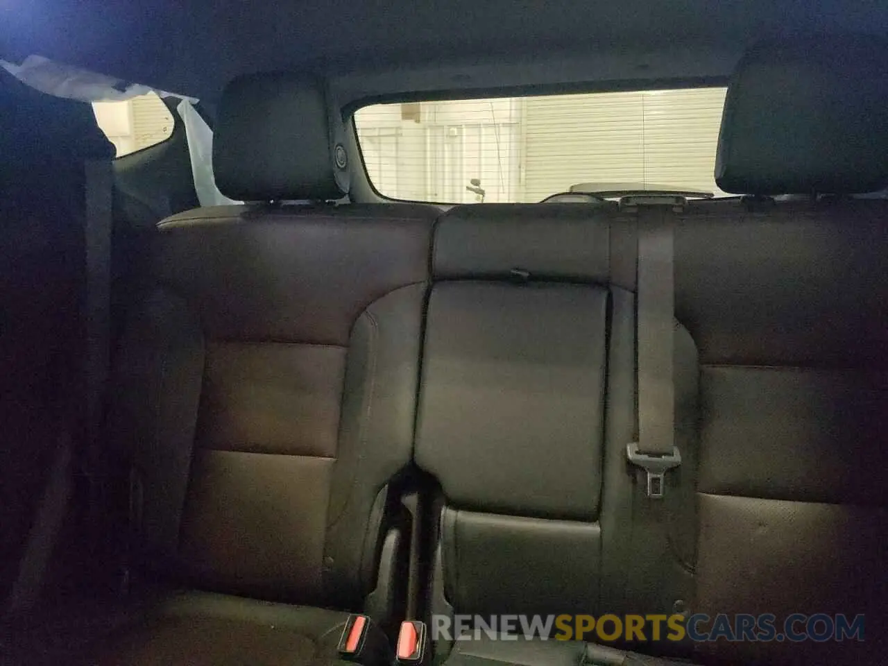 10 Photograph of a damaged car 3GNKBJRS0KS608665 CHEVROLET BLAZER 2019