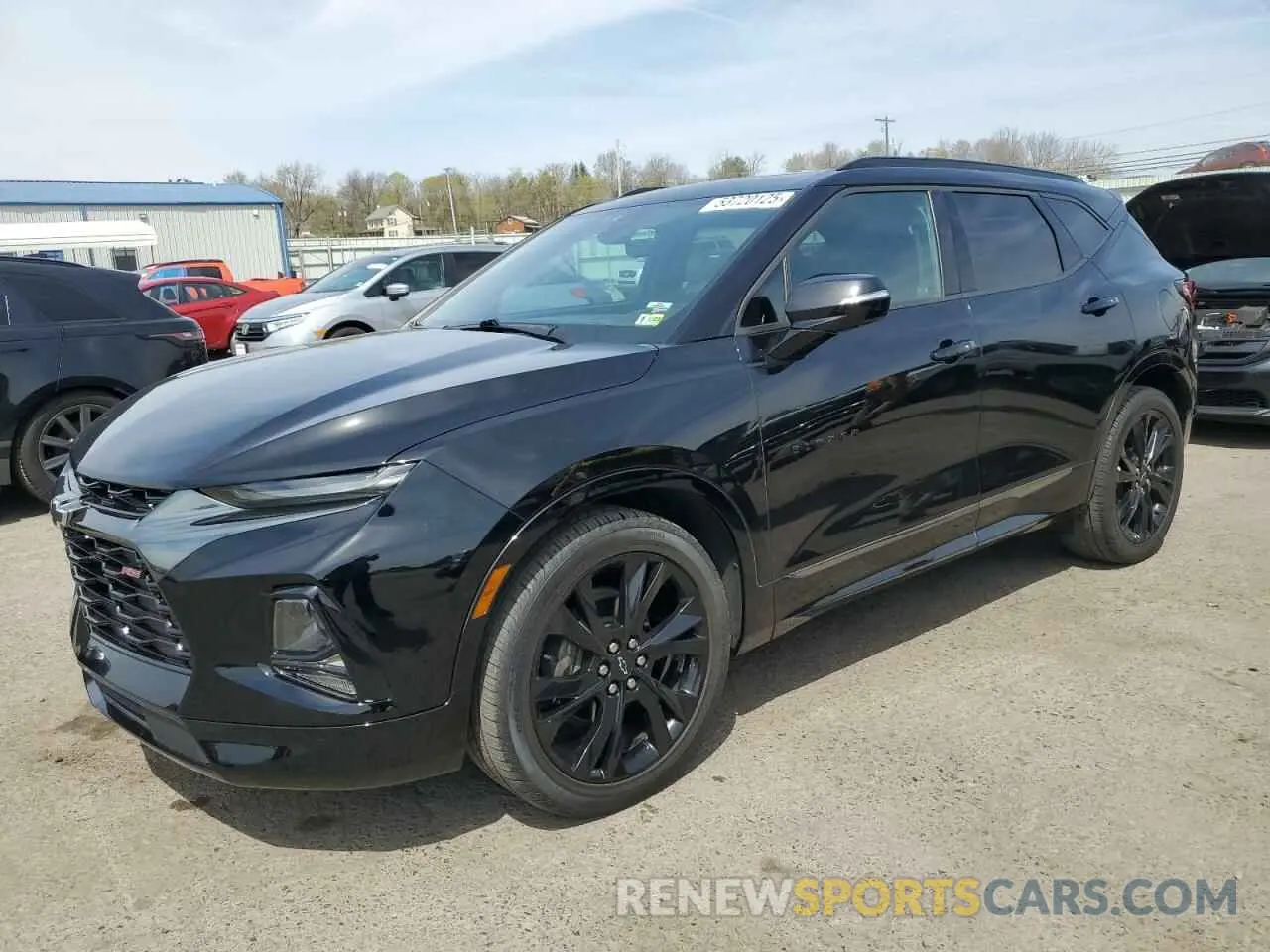 1 Photograph of a damaged car 3GNKBJRS2KS565866 CHEVROLET BLAZER 2019