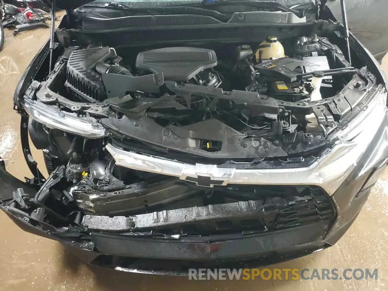 11 Photograph of a damaged car 3GNKBJRS2KS675252 CHEVROLET BLAZER 2019
