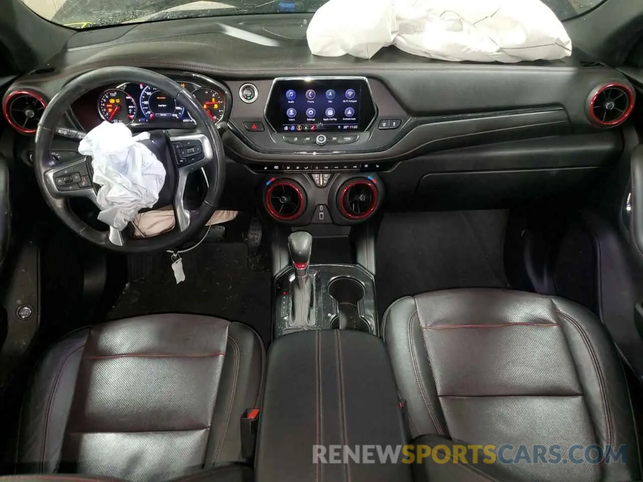 8 Photograph of a damaged car 3GNKBJRS2KS675252 CHEVROLET BLAZER 2019