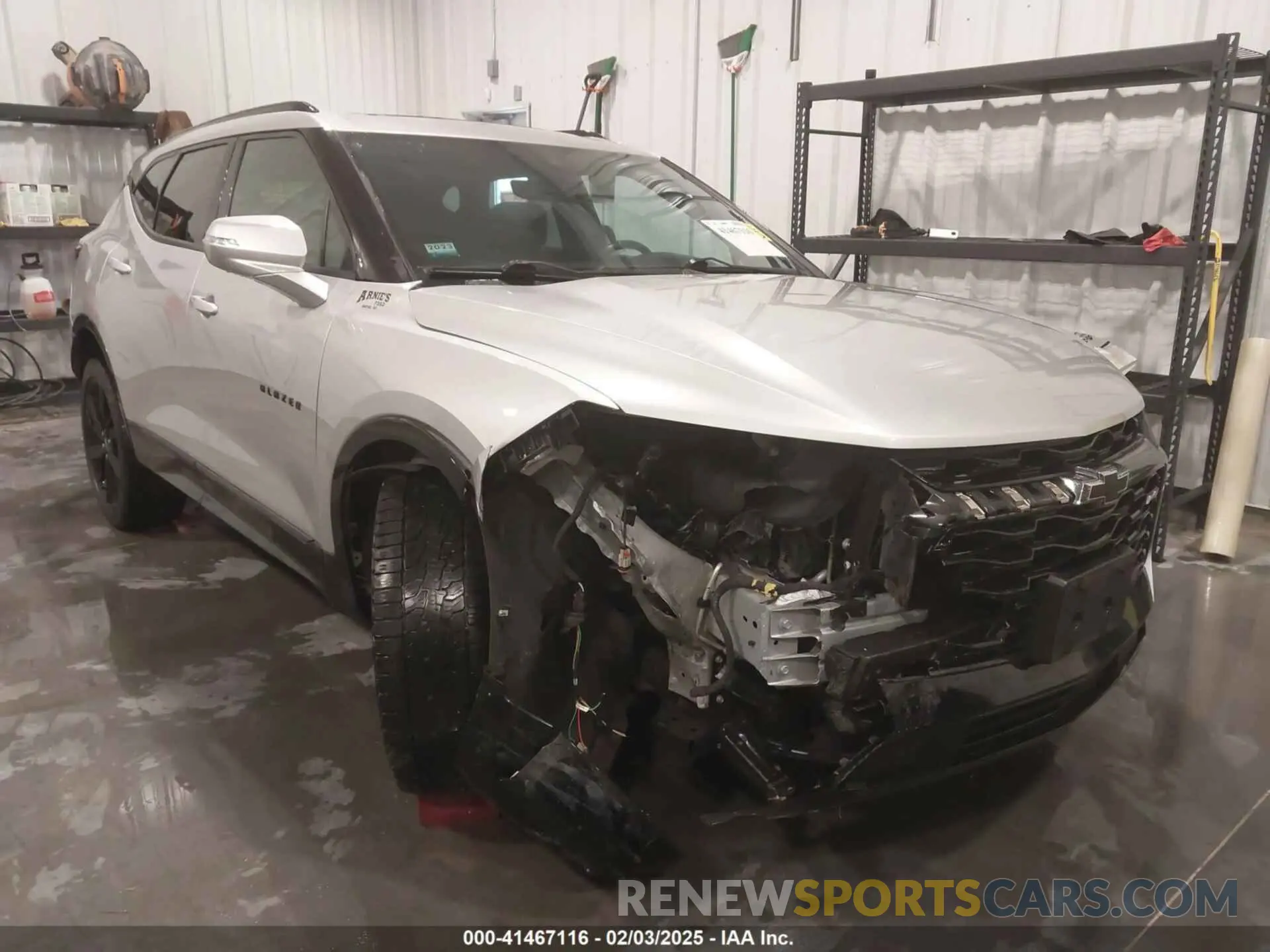 6 Photograph of a damaged car 3GNKBJRS2KS691595 CHEVROLET BLAZER 2019