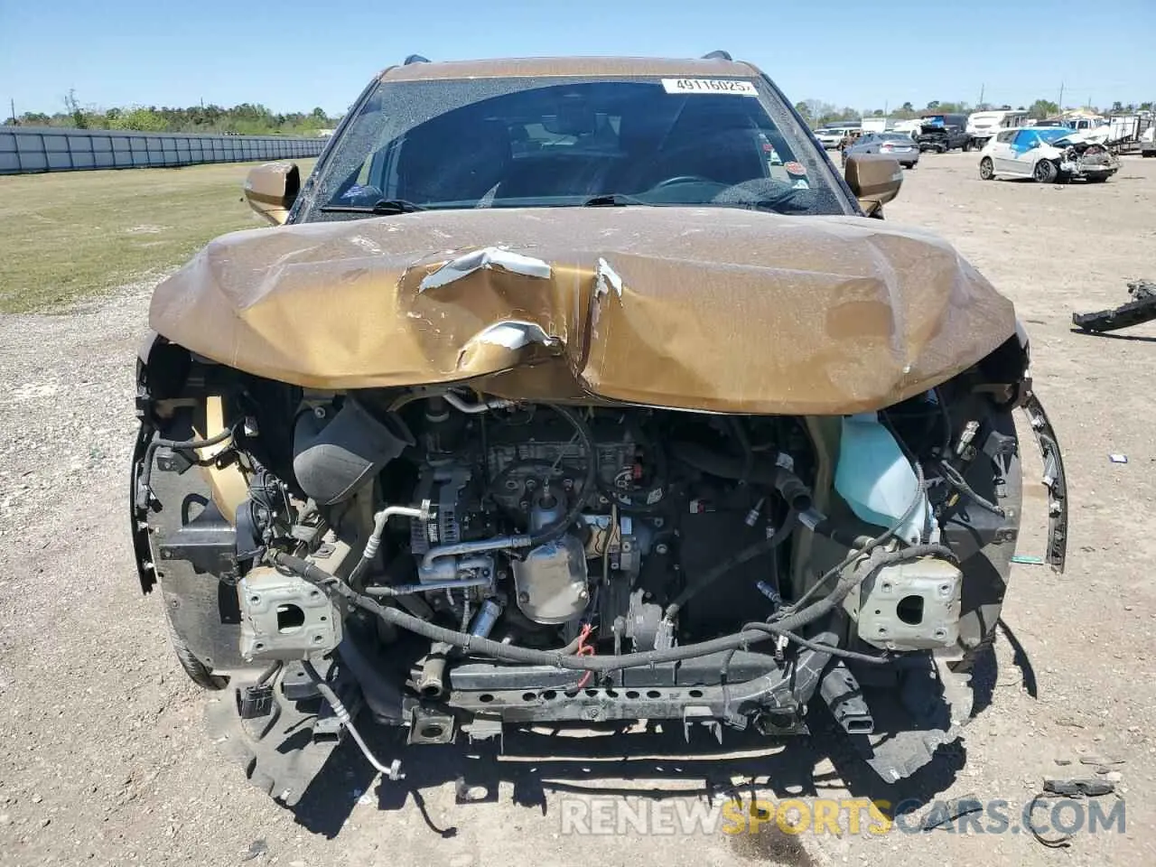 5 Photograph of a damaged car 3GNKBJRS3KS680296 CHEVROLET BLAZER 2019