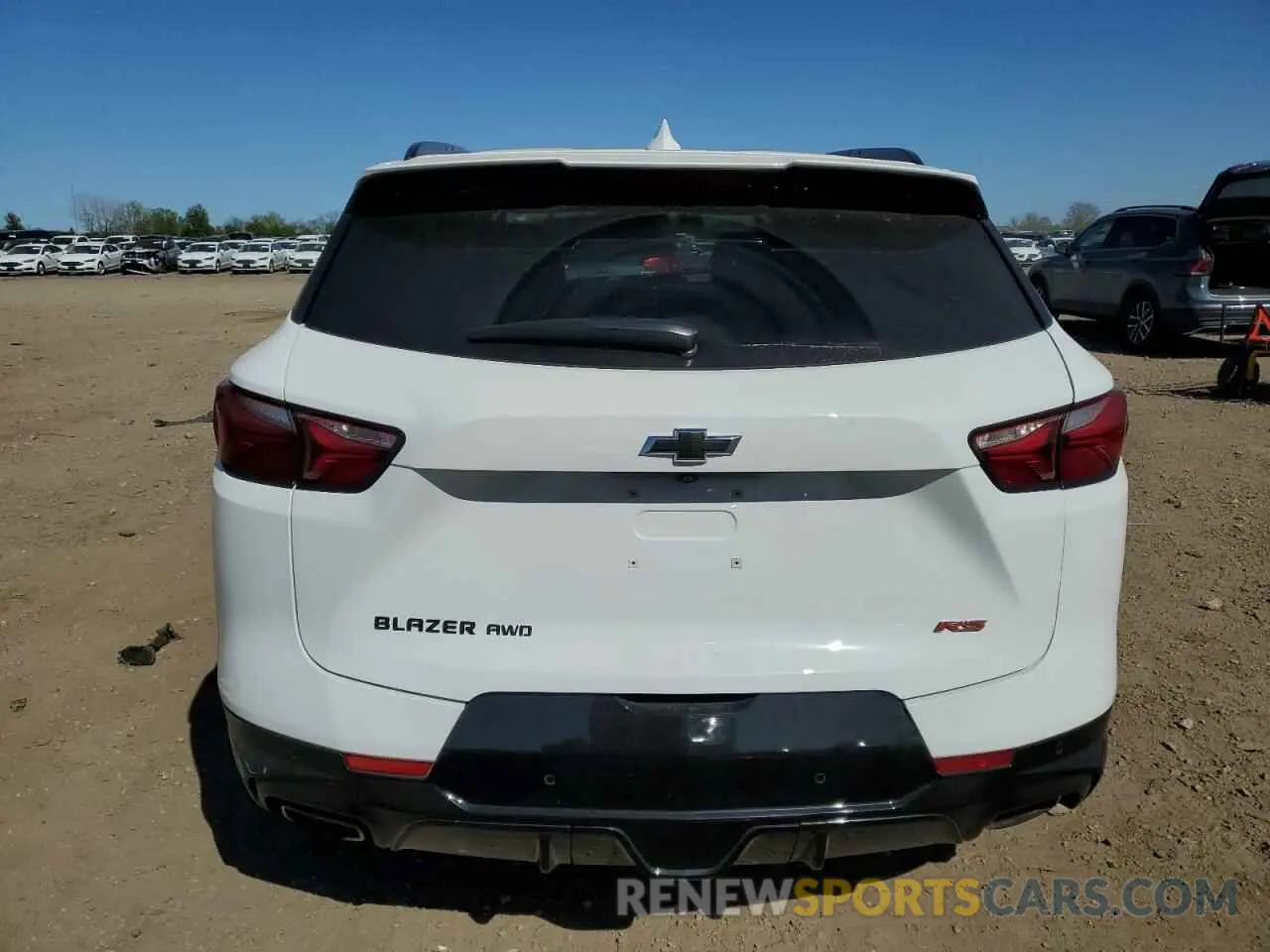 6 Photograph of a damaged car 3GNKBJRS4KS566498 CHEVROLET BLAZER 2019