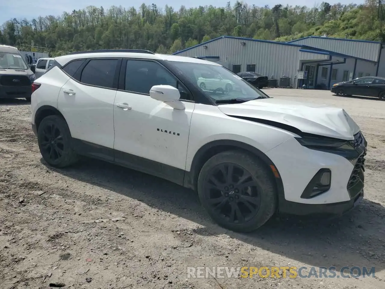 4 Photograph of a damaged car 3GNKBJRS5KS678615 CHEVROLET BLAZER 2019