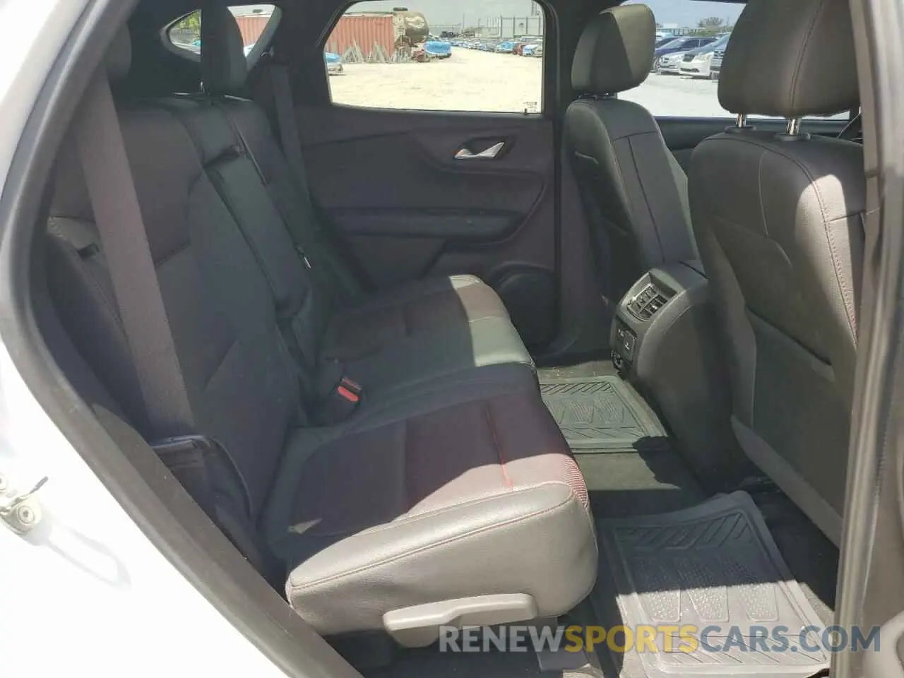 10 Photograph of a damaged car 3GNKBJRS5KS700855 CHEVROLET BLAZER 2019