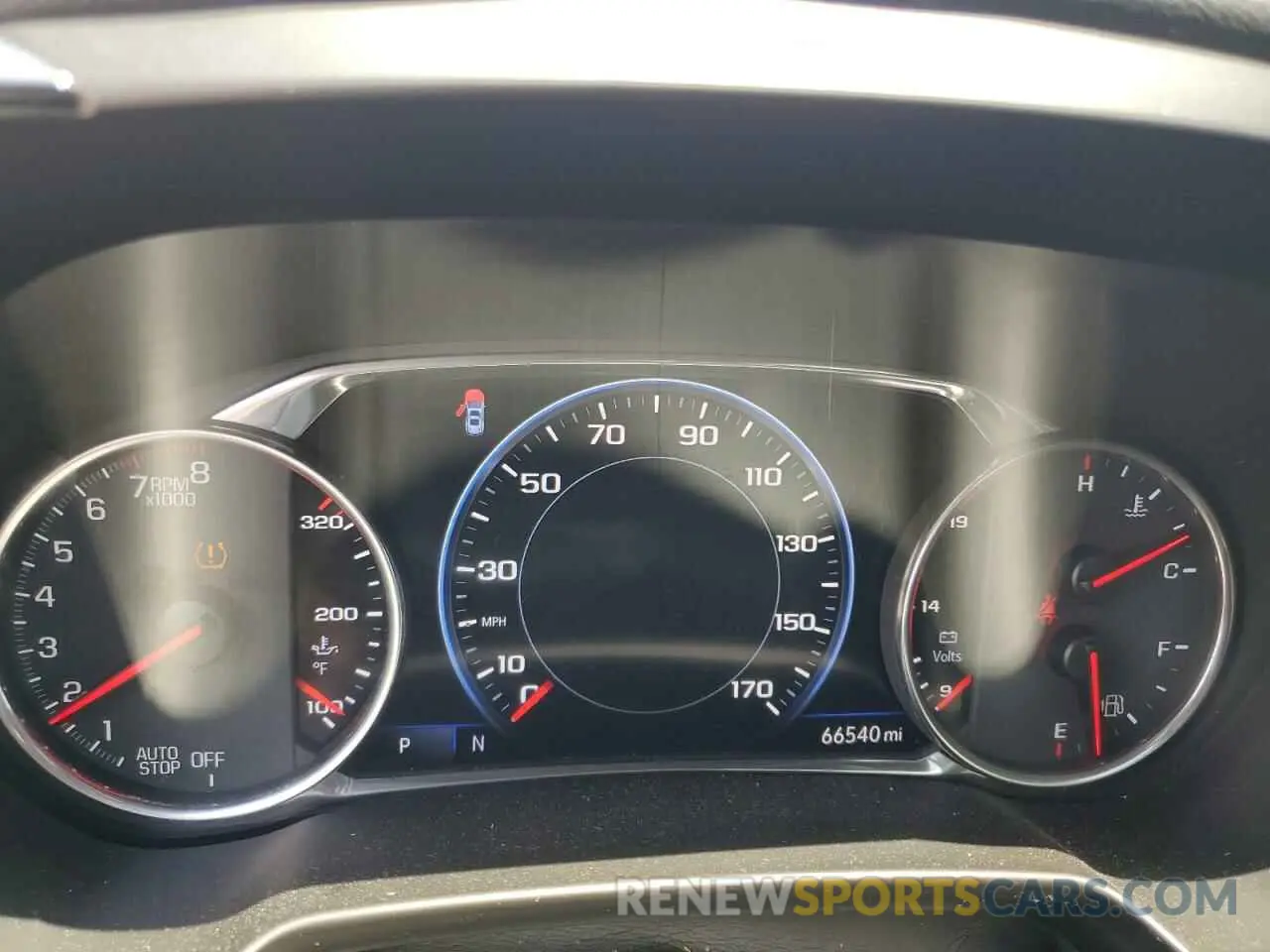 9 Photograph of a damaged car 3GNKBJRS5KS700855 CHEVROLET BLAZER 2019