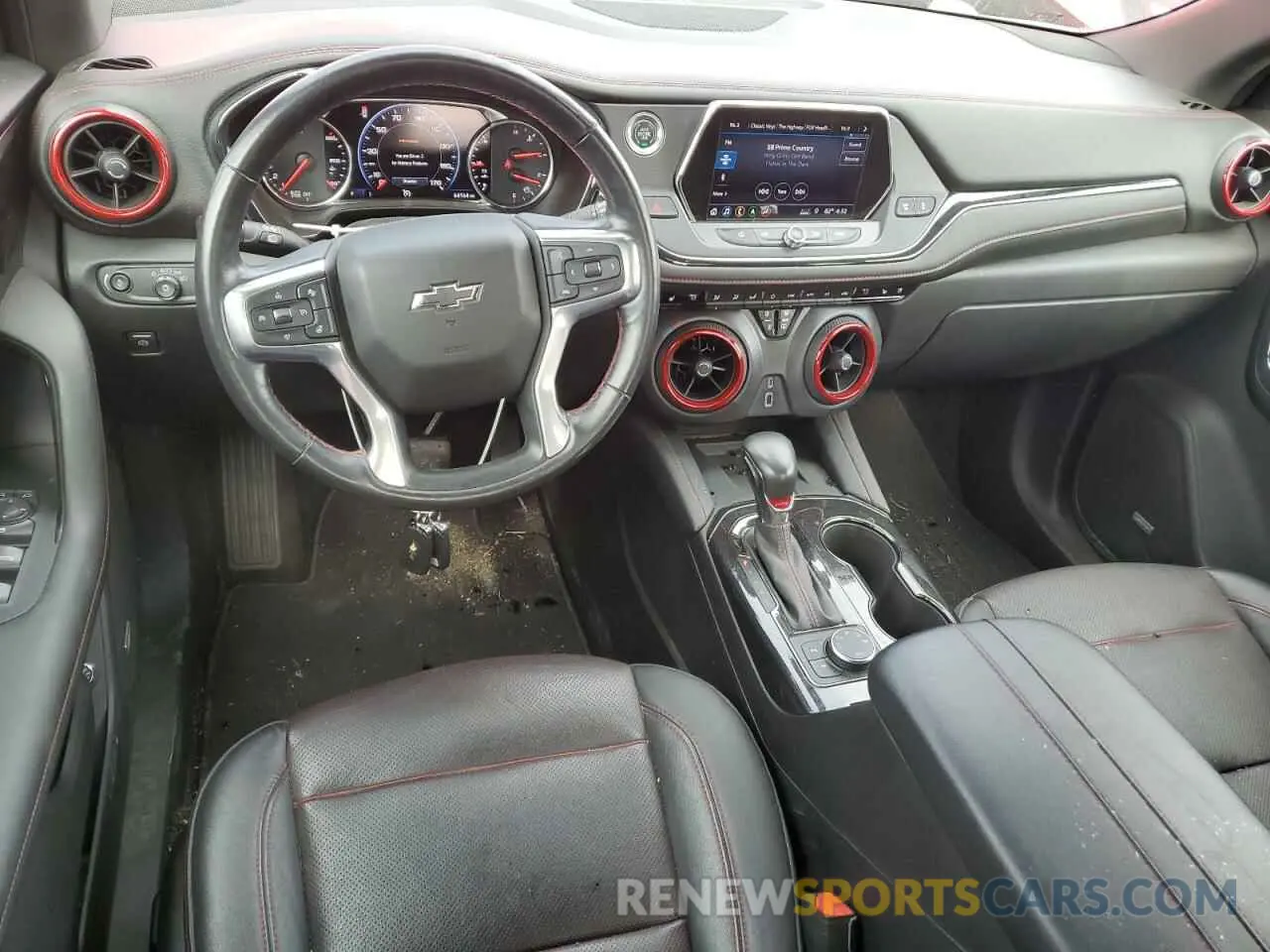 8 Photograph of a damaged car 3GNKBJRS6KS621369 CHEVROLET BLAZER 2019