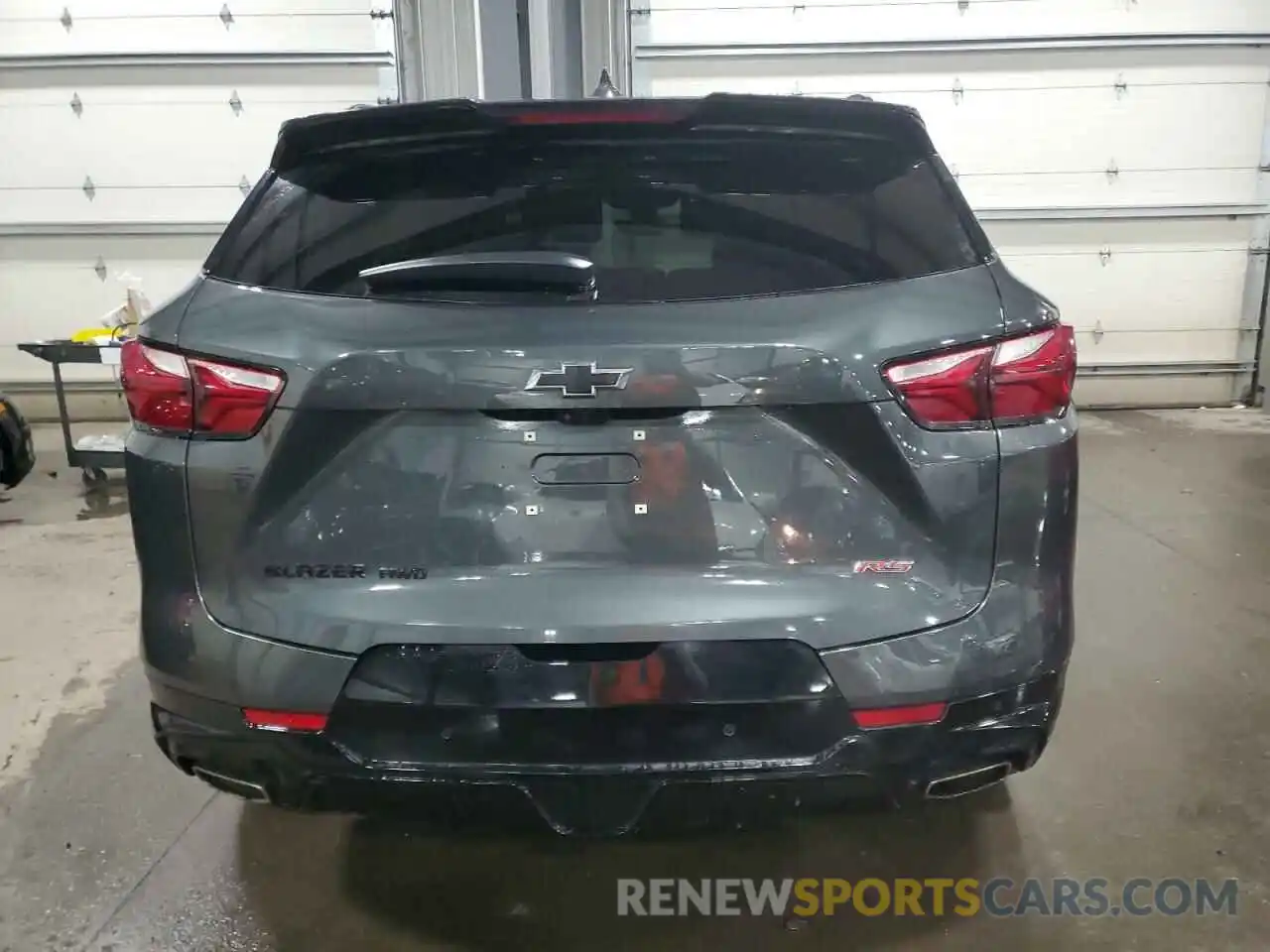 6 Photograph of a damaged car 3GNKBJRS8KS611202 CHEVROLET BLAZER 2019