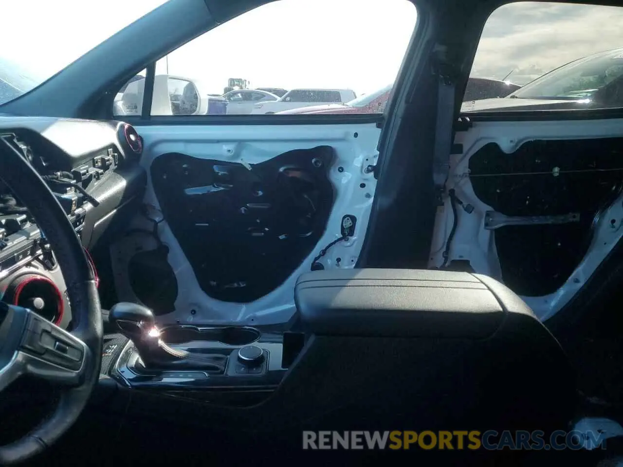 7 Photograph of a damaged car 3GNKBJRSXKS661583 CHEVROLET BLAZER 2019
