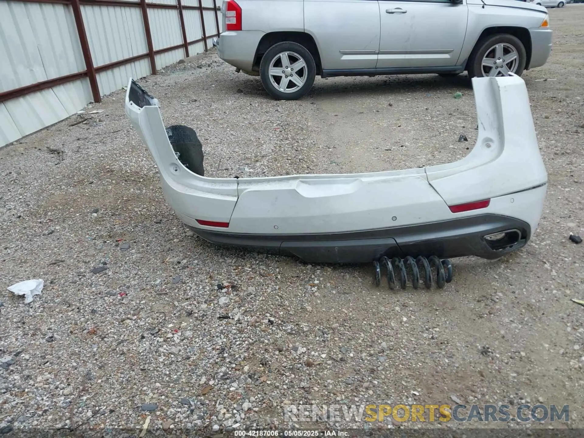 12 Photograph of a damaged car 3GNKBKRS1KS577836 CHEVROLET BLAZER 2019