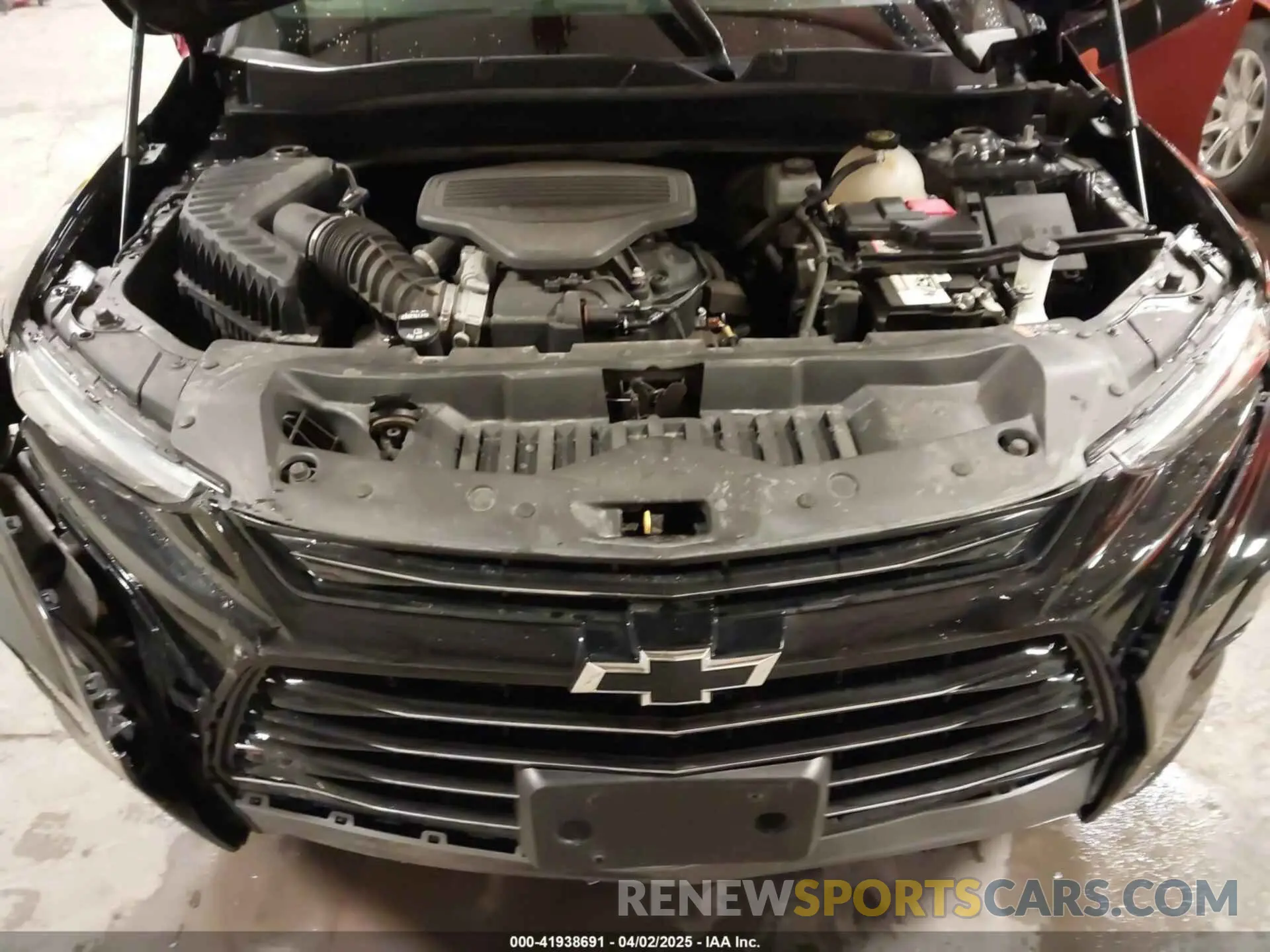 10 Photograph of a damaged car 3GNKBKRS2KS669067 CHEVROLET BLAZER 2019
