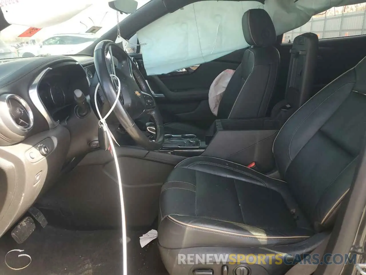 7 Photograph of a damaged car 3GNKBKRS4KS679812 CHEVROLET BLAZER 2019