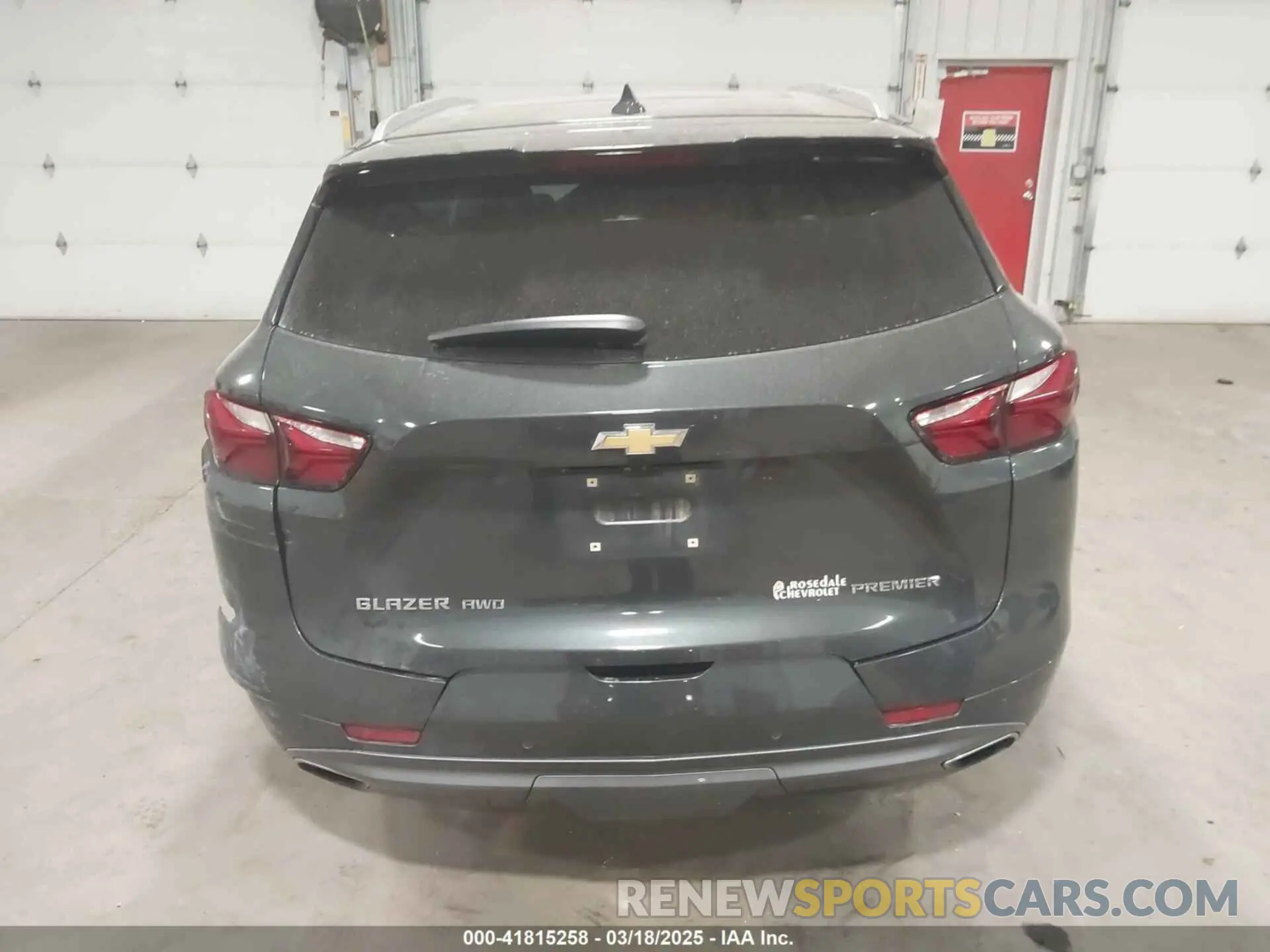 17 Photograph of a damaged car 3GNKBKRS8KS695284 CHEVROLET BLAZER 2019