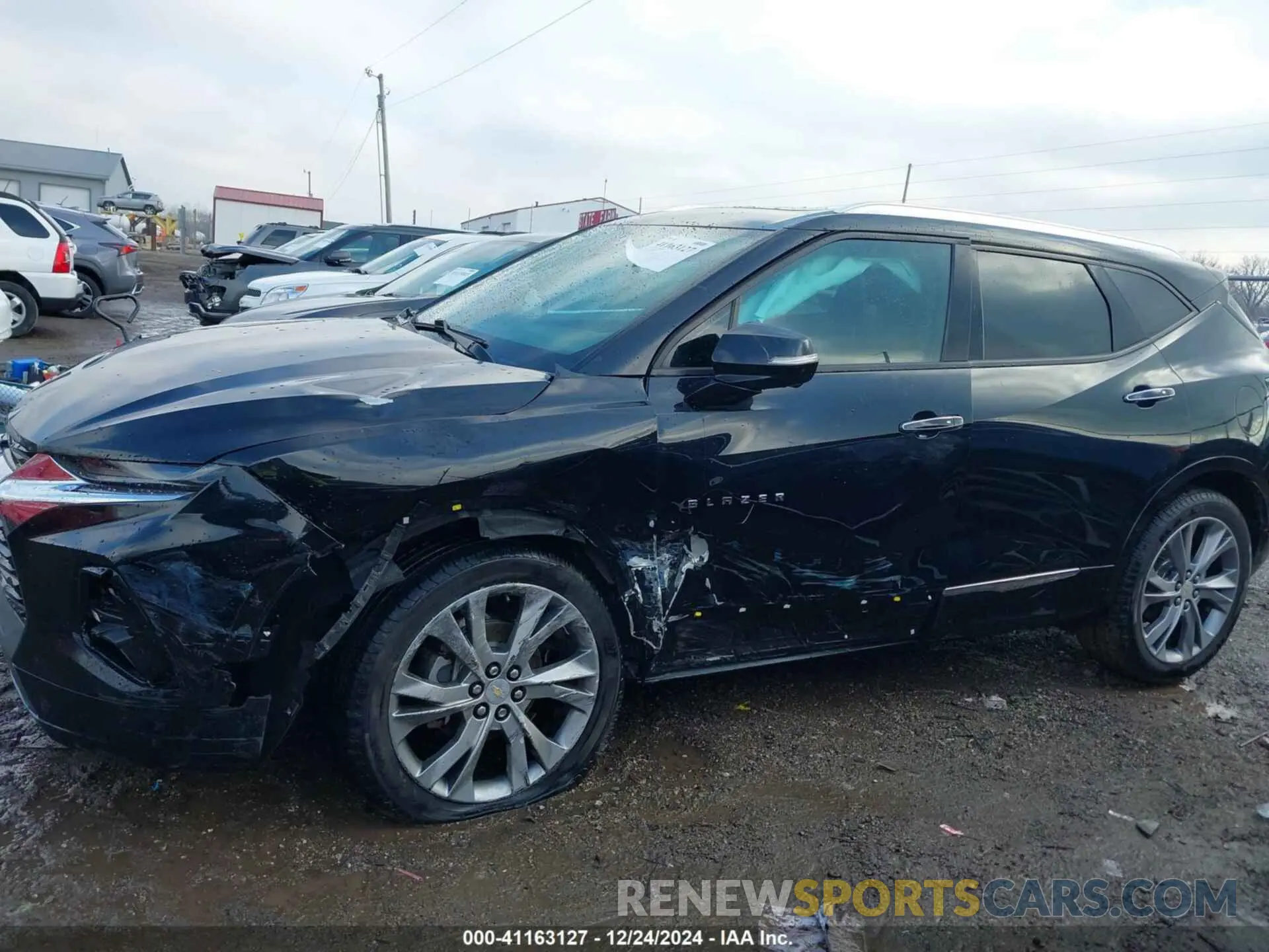 14 Photograph of a damaged car 3GNKBKRS8KS697942 CHEVROLET BLAZER 2019