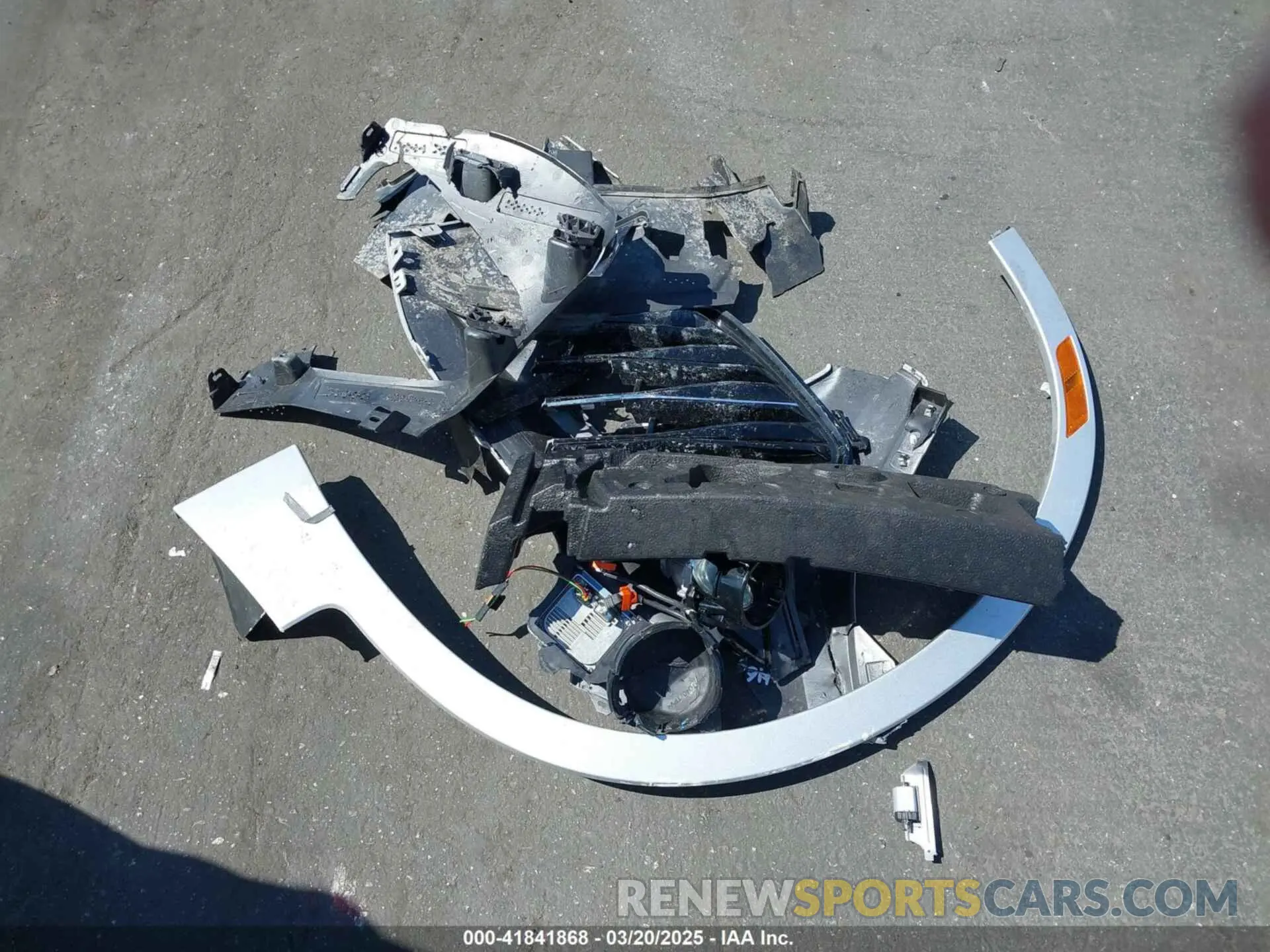 12 Photograph of a damaged car 3GNKBKRSXKS623194 CHEVROLET BLAZER 2019