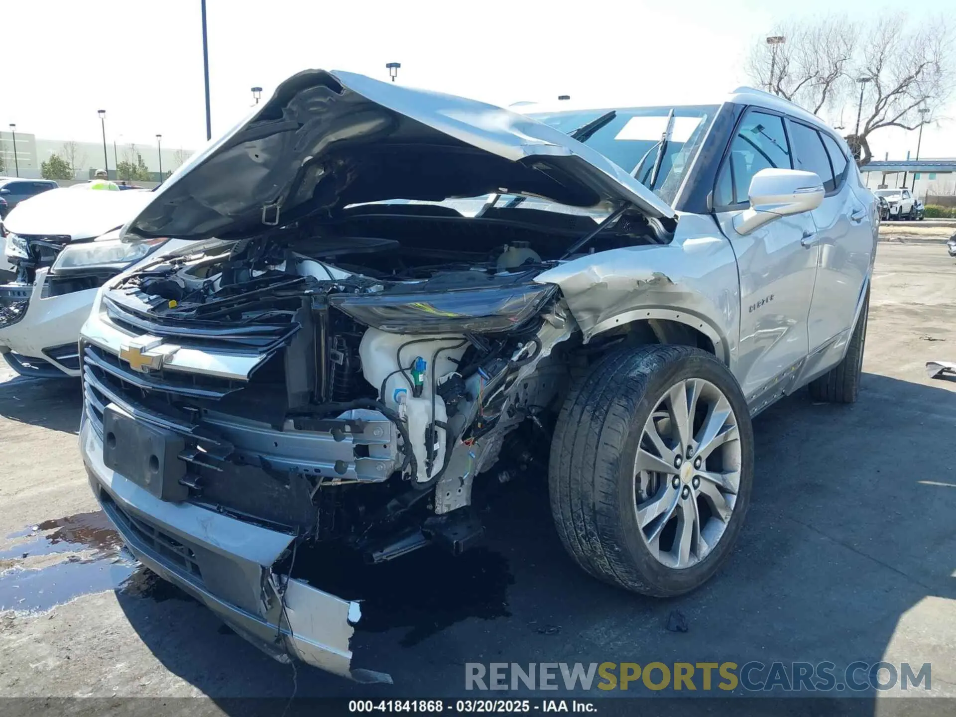 2 Photograph of a damaged car 3GNKBKRSXKS623194 CHEVROLET BLAZER 2019